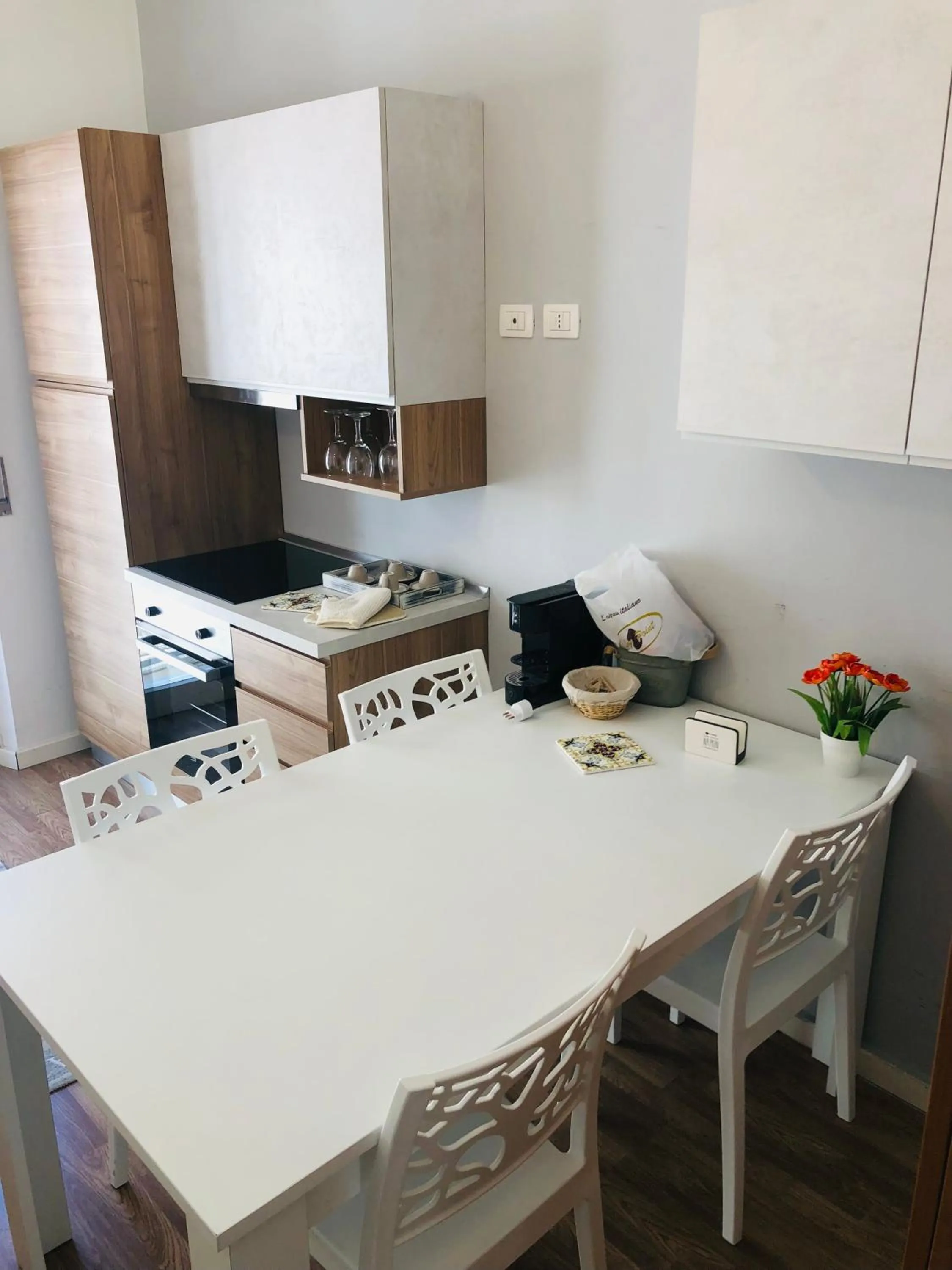 Kitchen or kitchenette in B&B Degli Artisti Suite