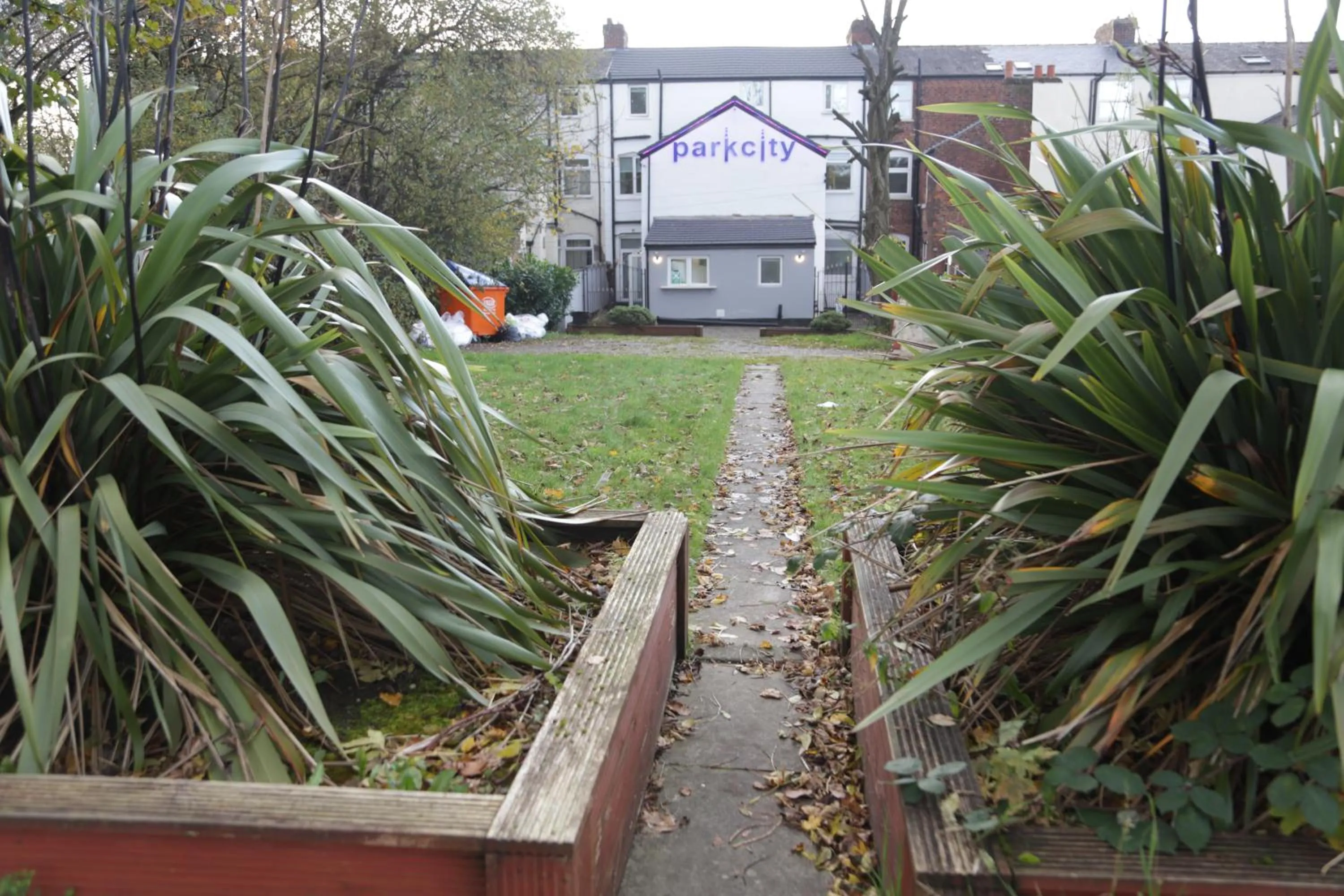 Garden in Park City Suites Hotel