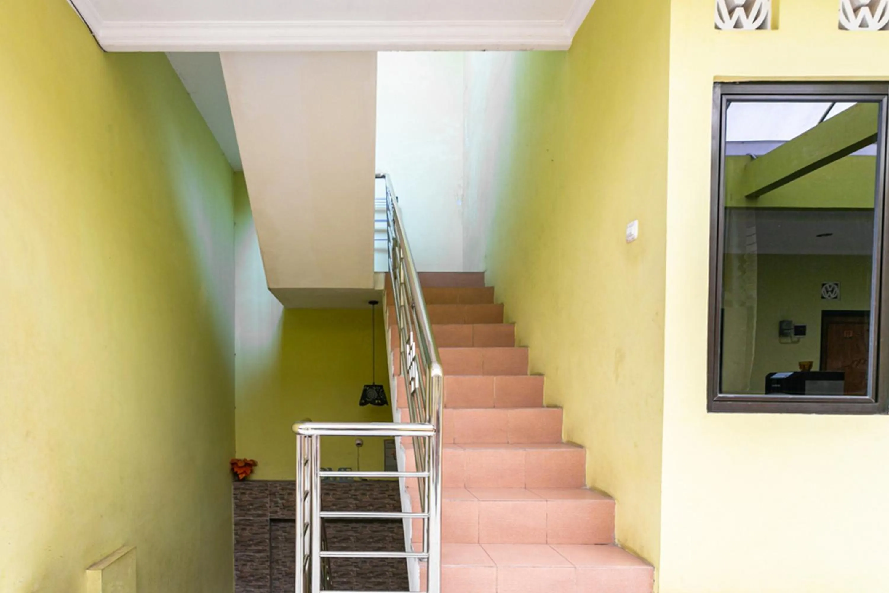 Facade/entrance in RedDoorz Syariah near Assalaam - UMS