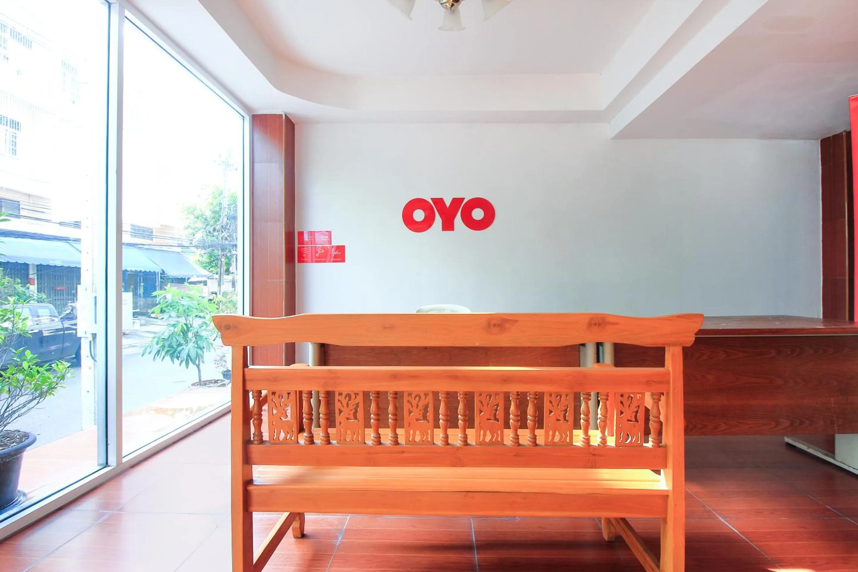 Lobby or reception in OYO 410 Diamond Boutique Hostel