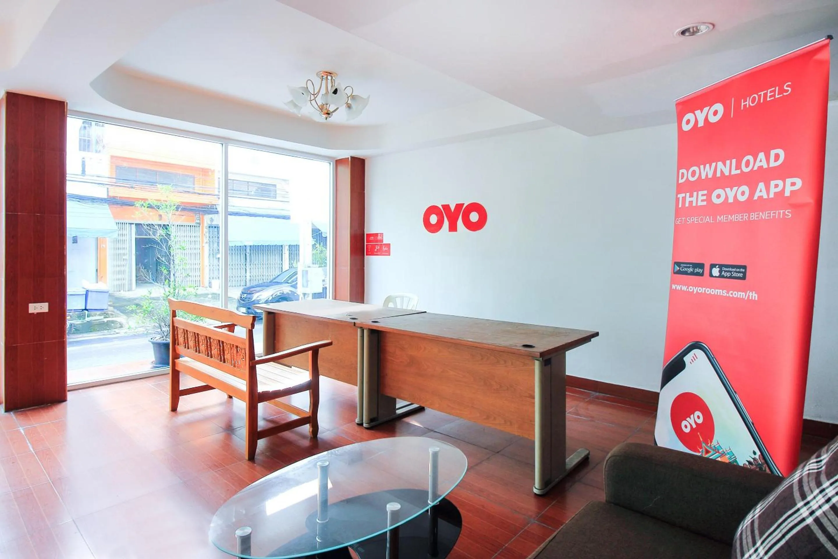 Lobby or reception in OYO 410 Diamond Boutique Hostel