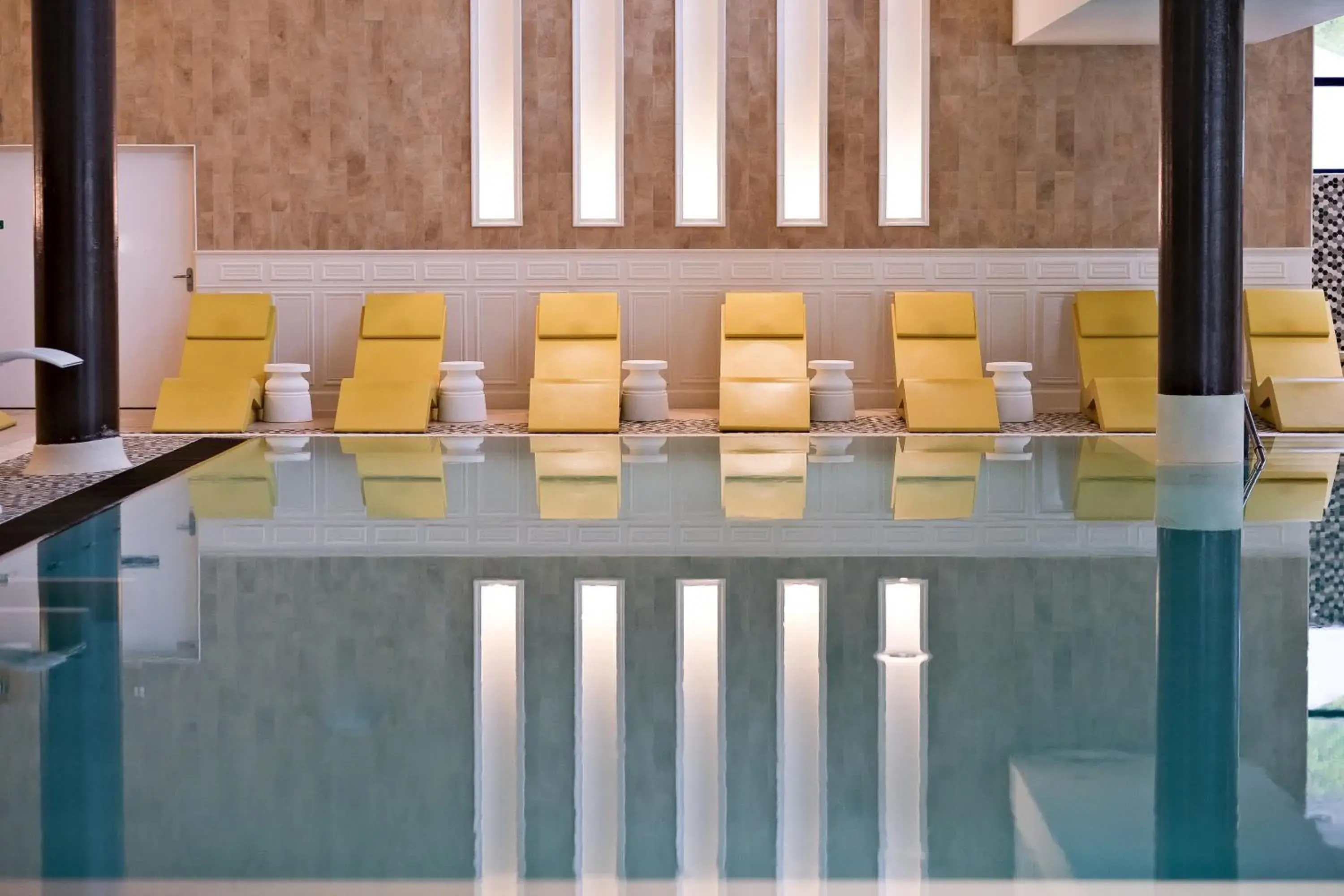 Swimming pool in Thalazur Arcachon Swimming pool in Thalazur Arcachon