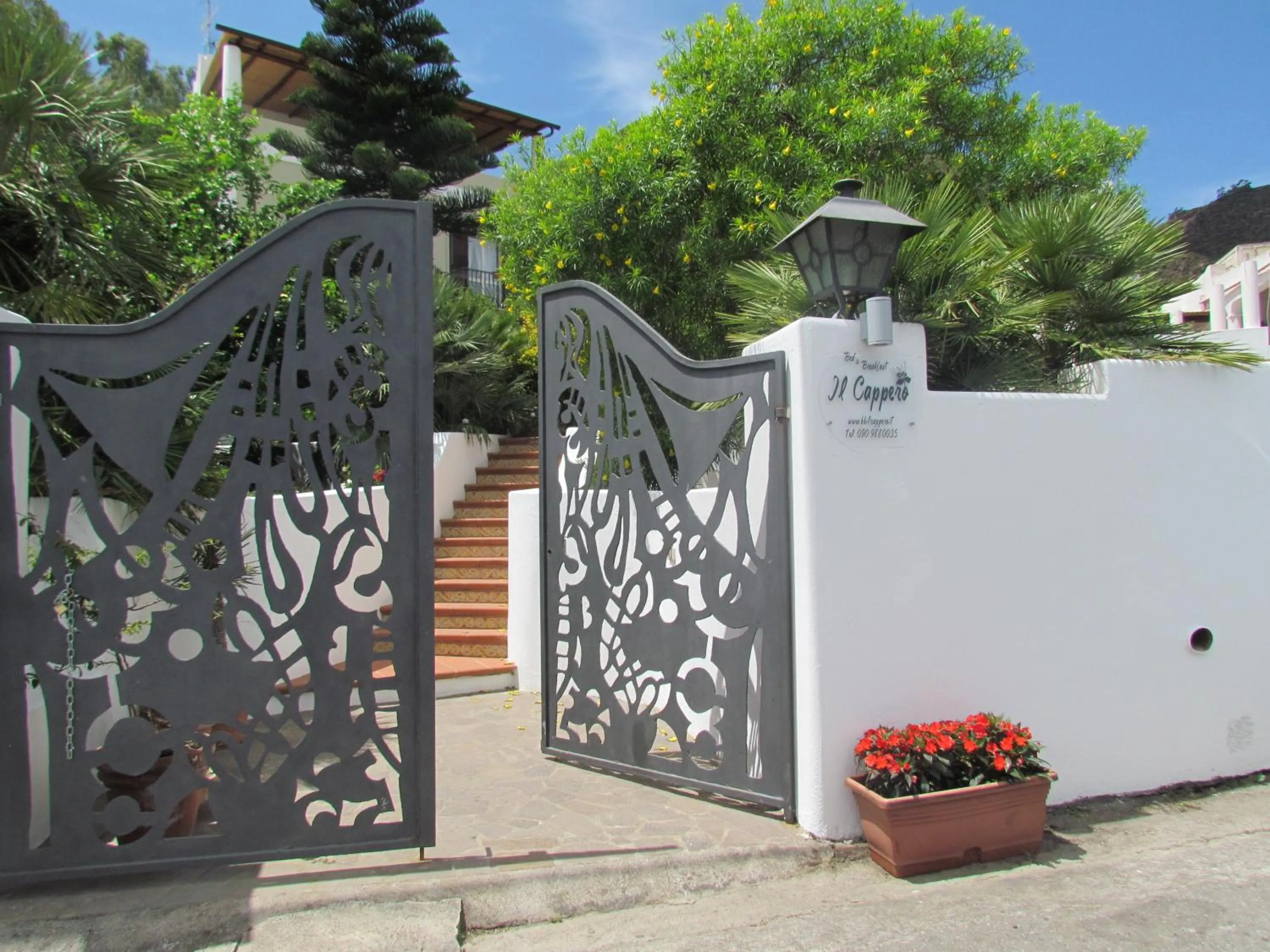 Facade/entrance in B&B Il Cappero