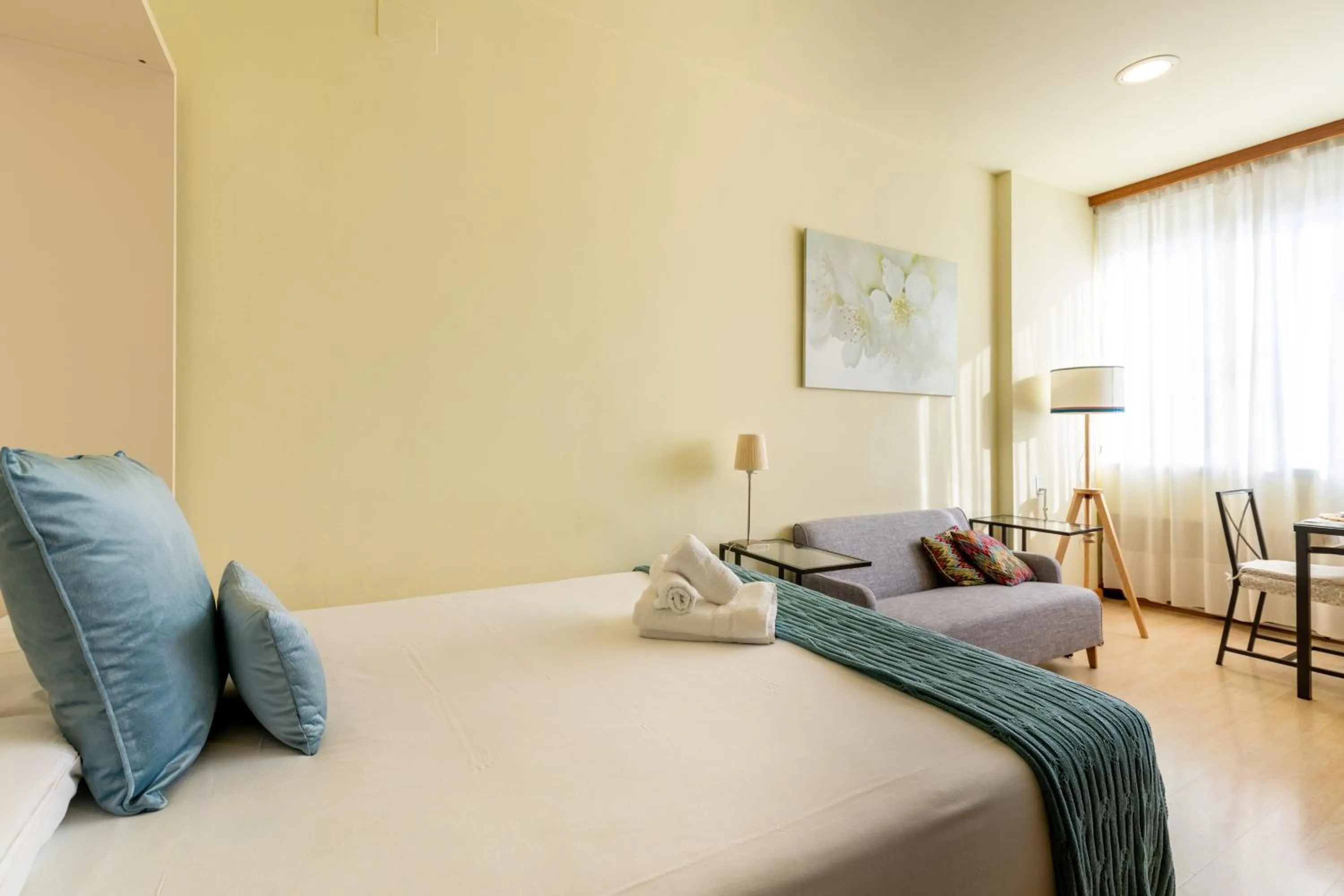 Bed in Holi-Rent Martin Villa