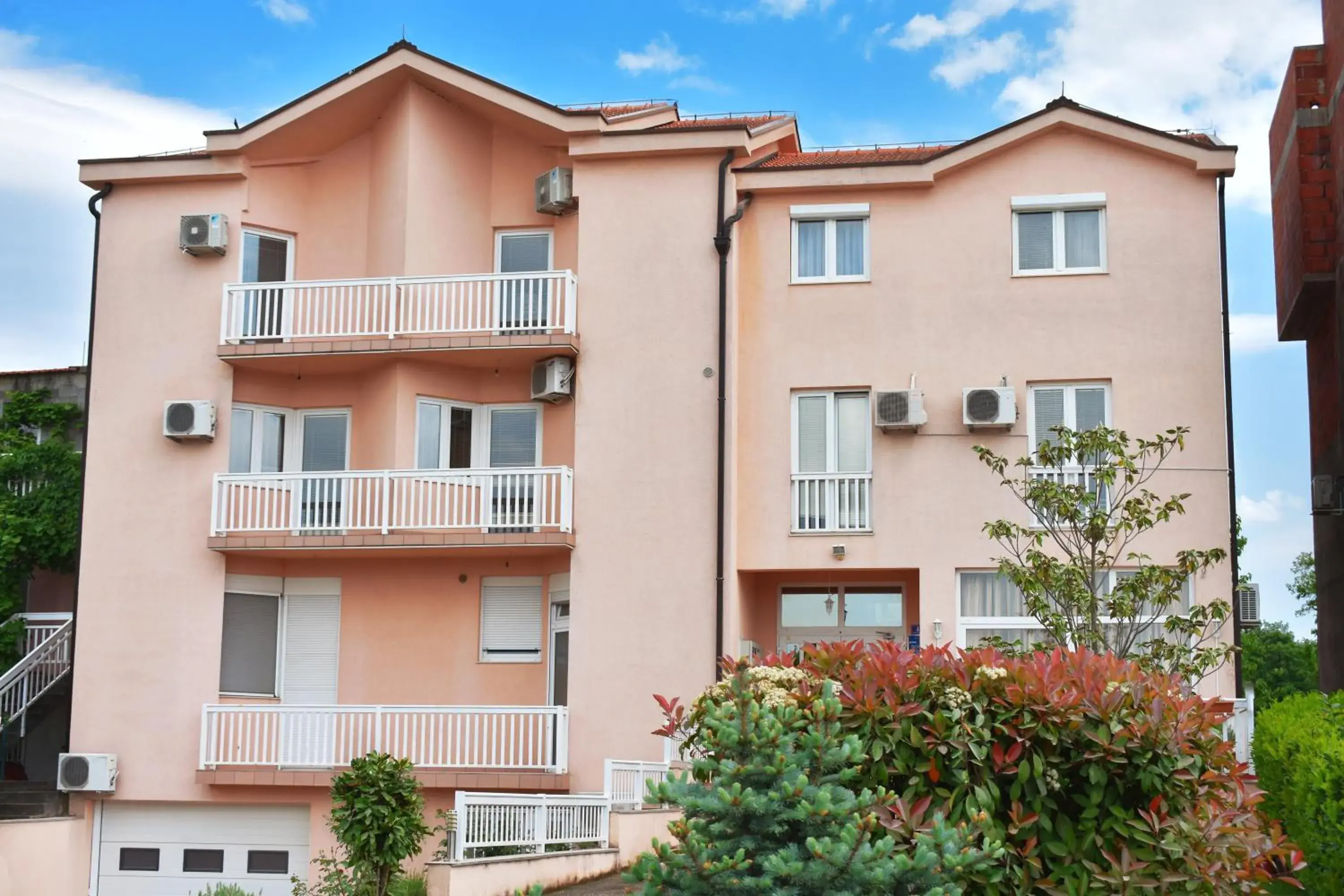 Guest House Regina Mundi Guest House Regina Mundi