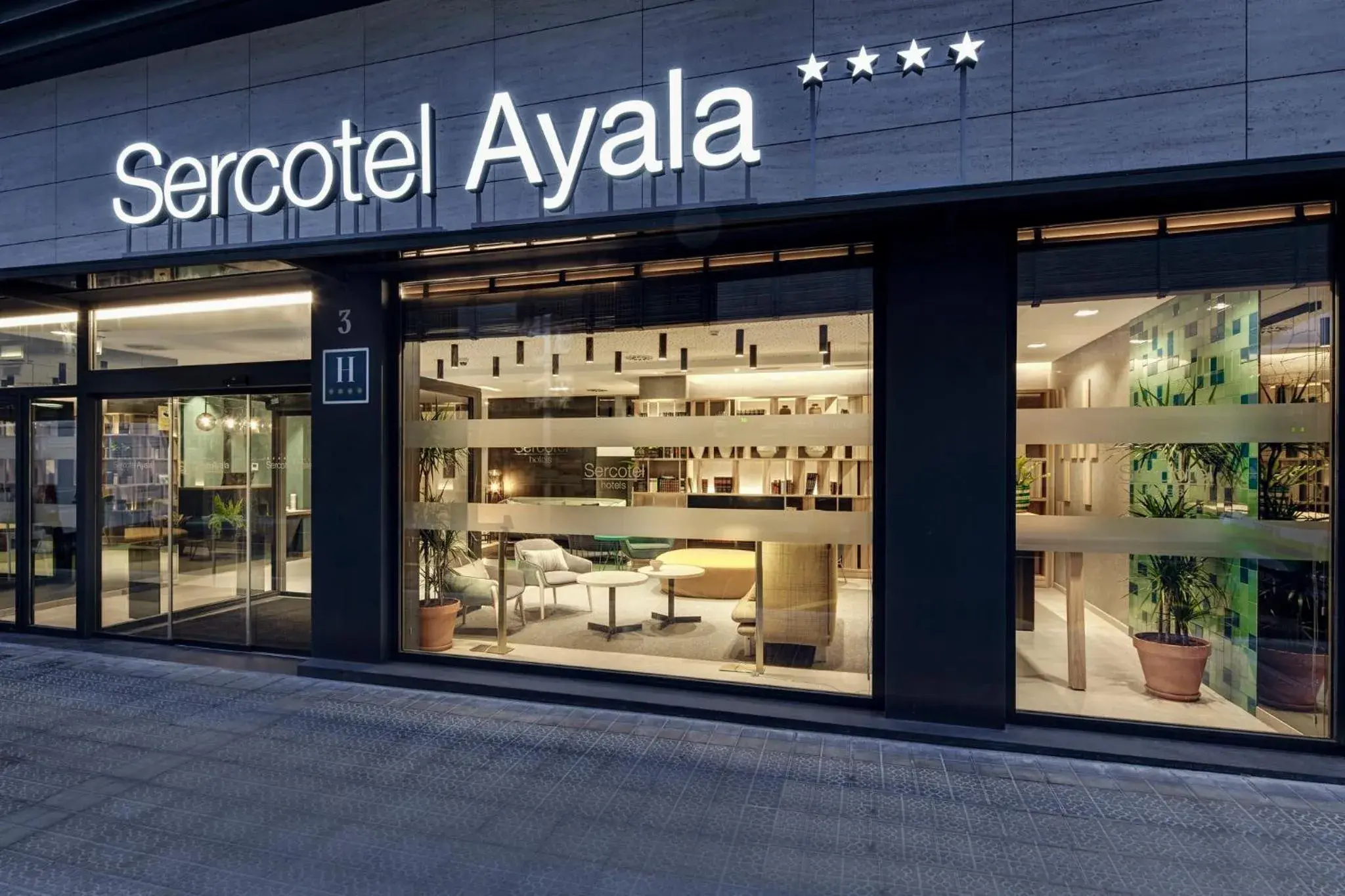 Facade/entrance in Sercotel Ayala Facade/entrance in Sercotel Ayala