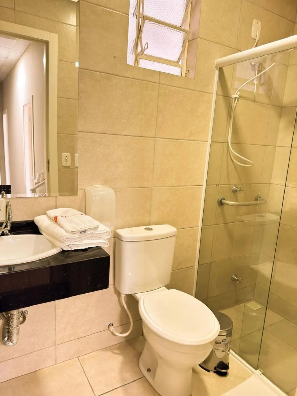 Bathroom in Pousada Center