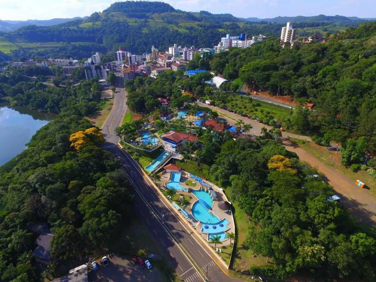 Nearby landmark in Pousada Center