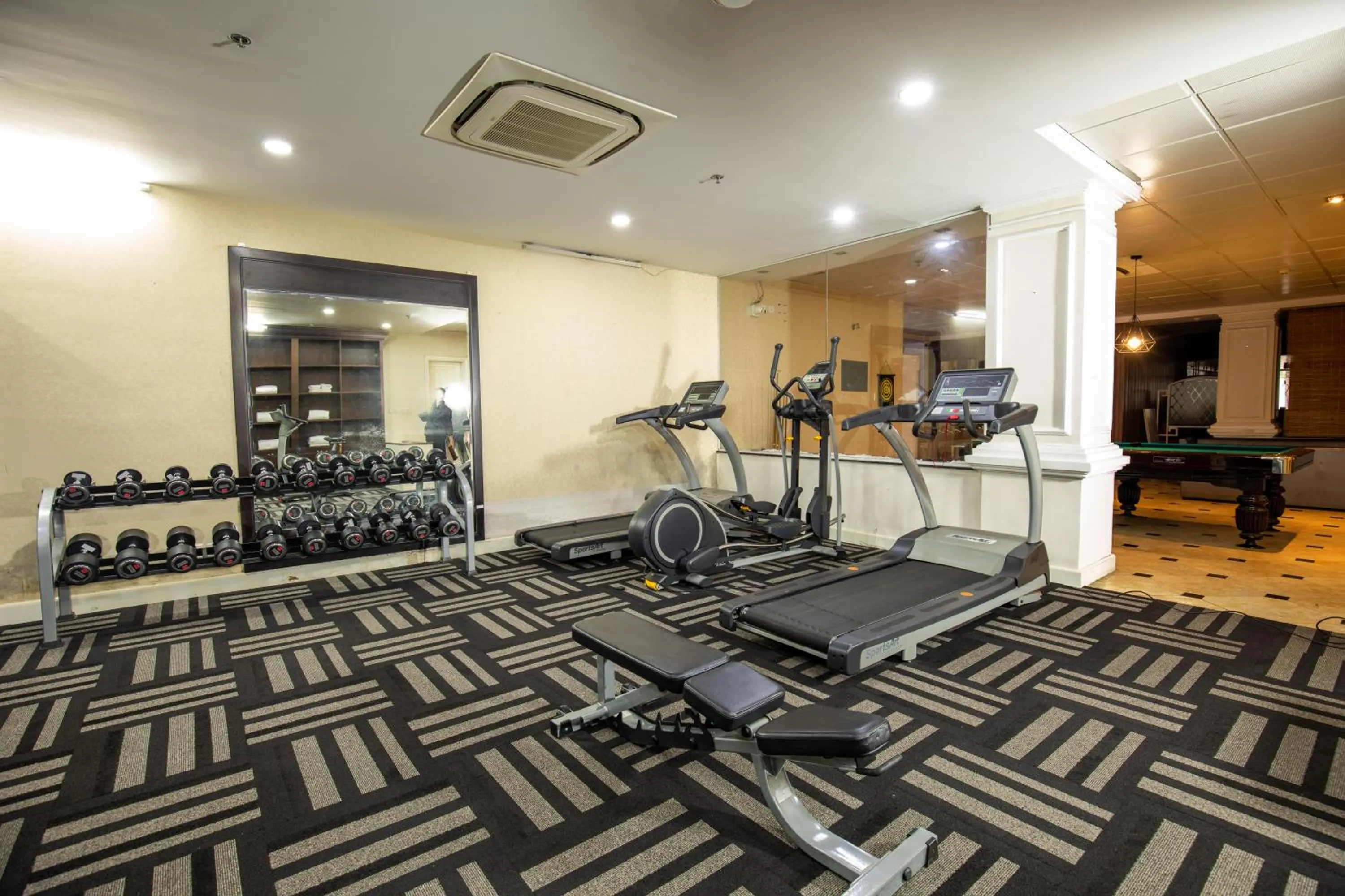 Fitness centre/facilities in La Sapinette Hotel Dalat