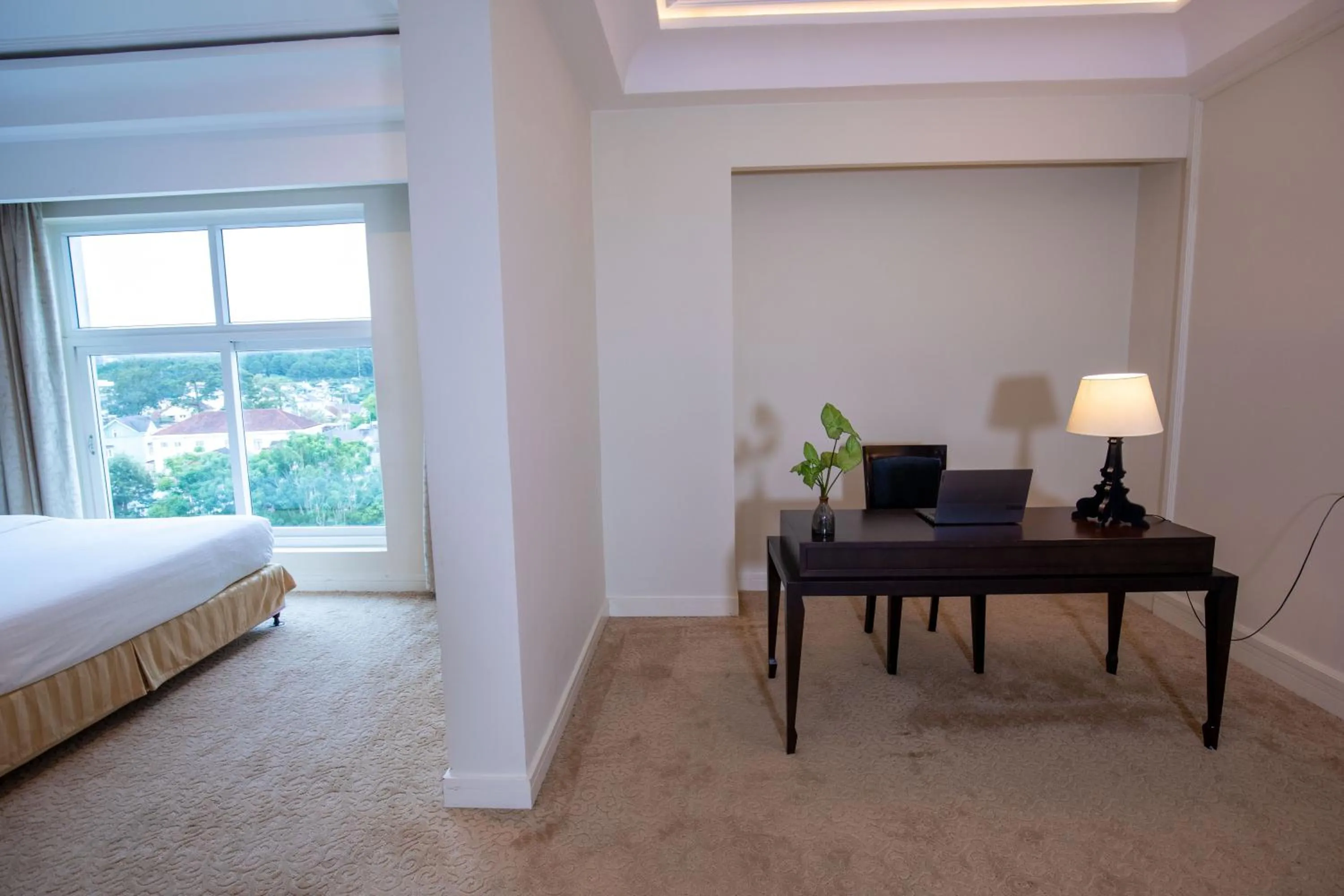 Business facilities, Bed in La Sapinette Hotel Dalat