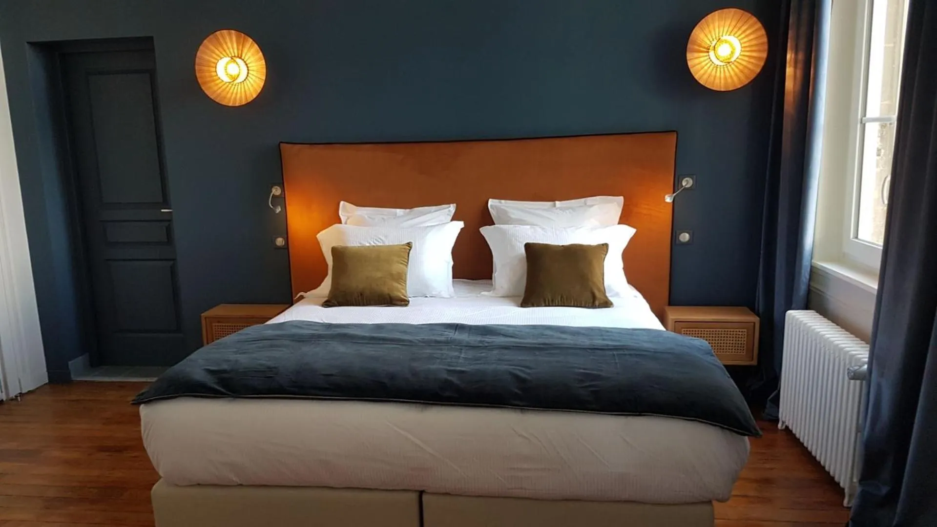 Bedroom, Bed in VILLA VARENTIA