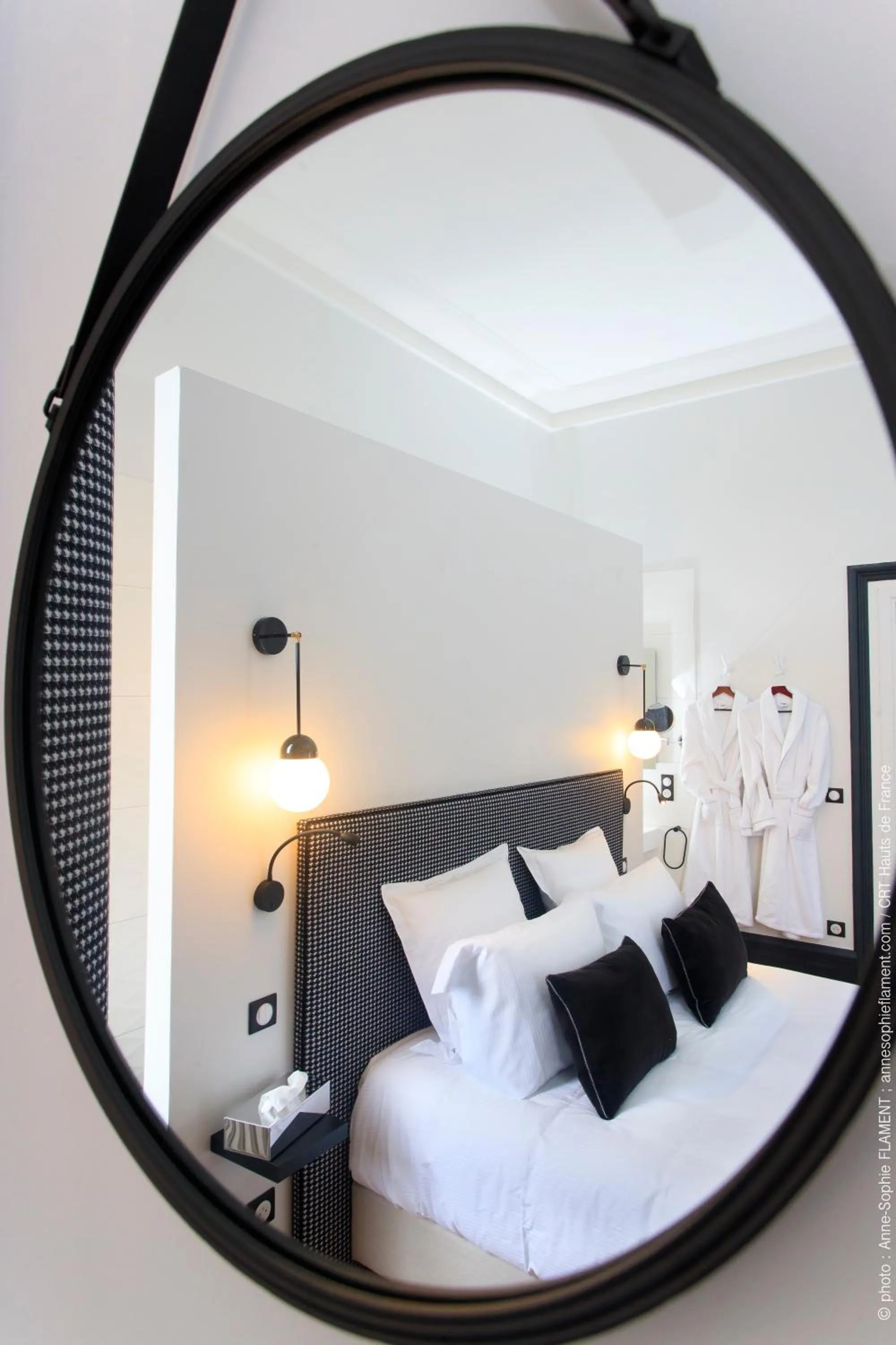 Bedroom, Bed in VILLA VARENTIA