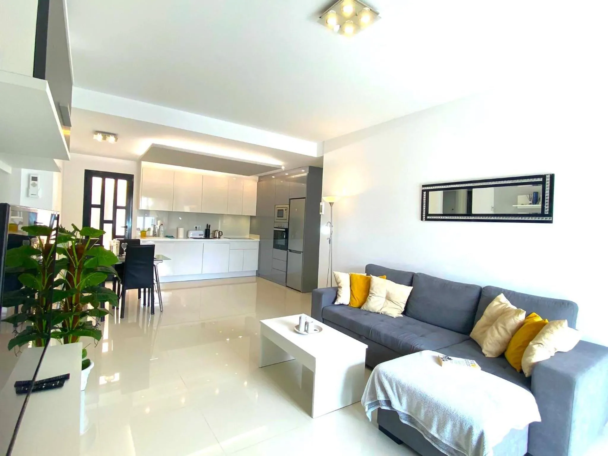 Precioso apartamento a tan solo 300 m de la playa!