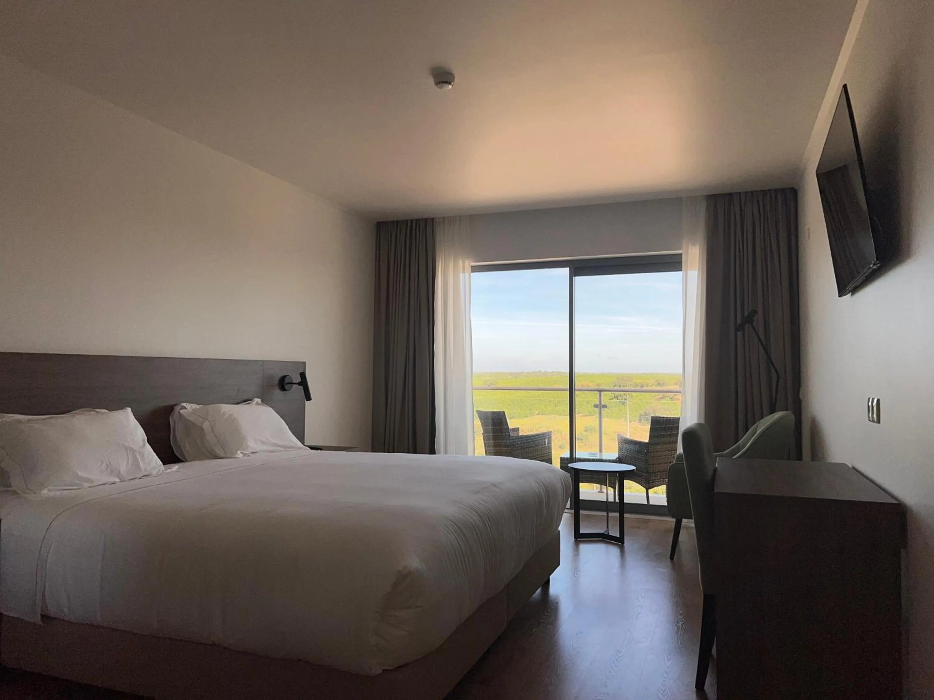 Natural landscape, Bed in Hotel O Gato & Spa