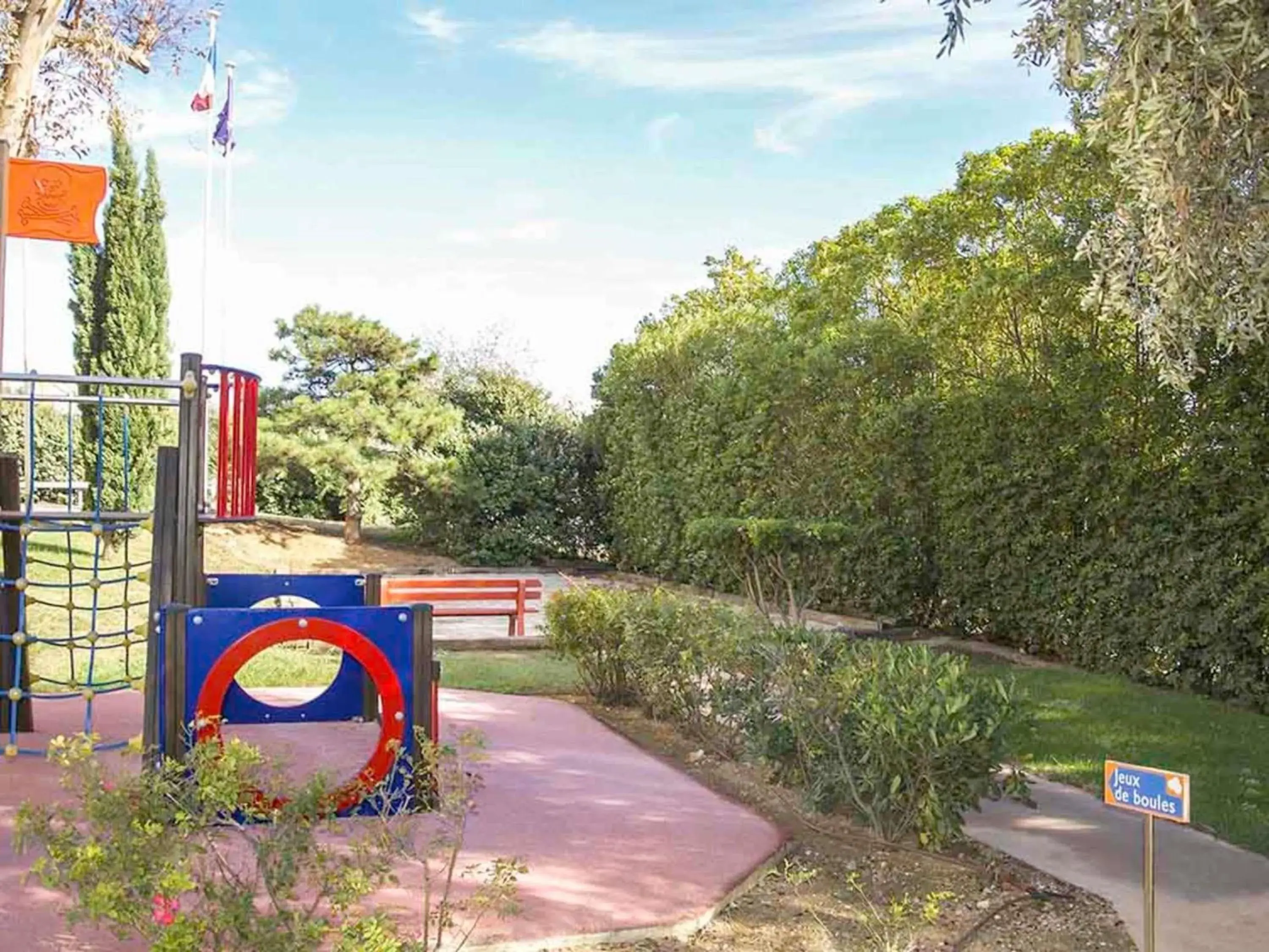 Property building in Ibis styles Toulon la Seyne sur Mer Property building in Ibis styles Toulon la Seyne sur Mer