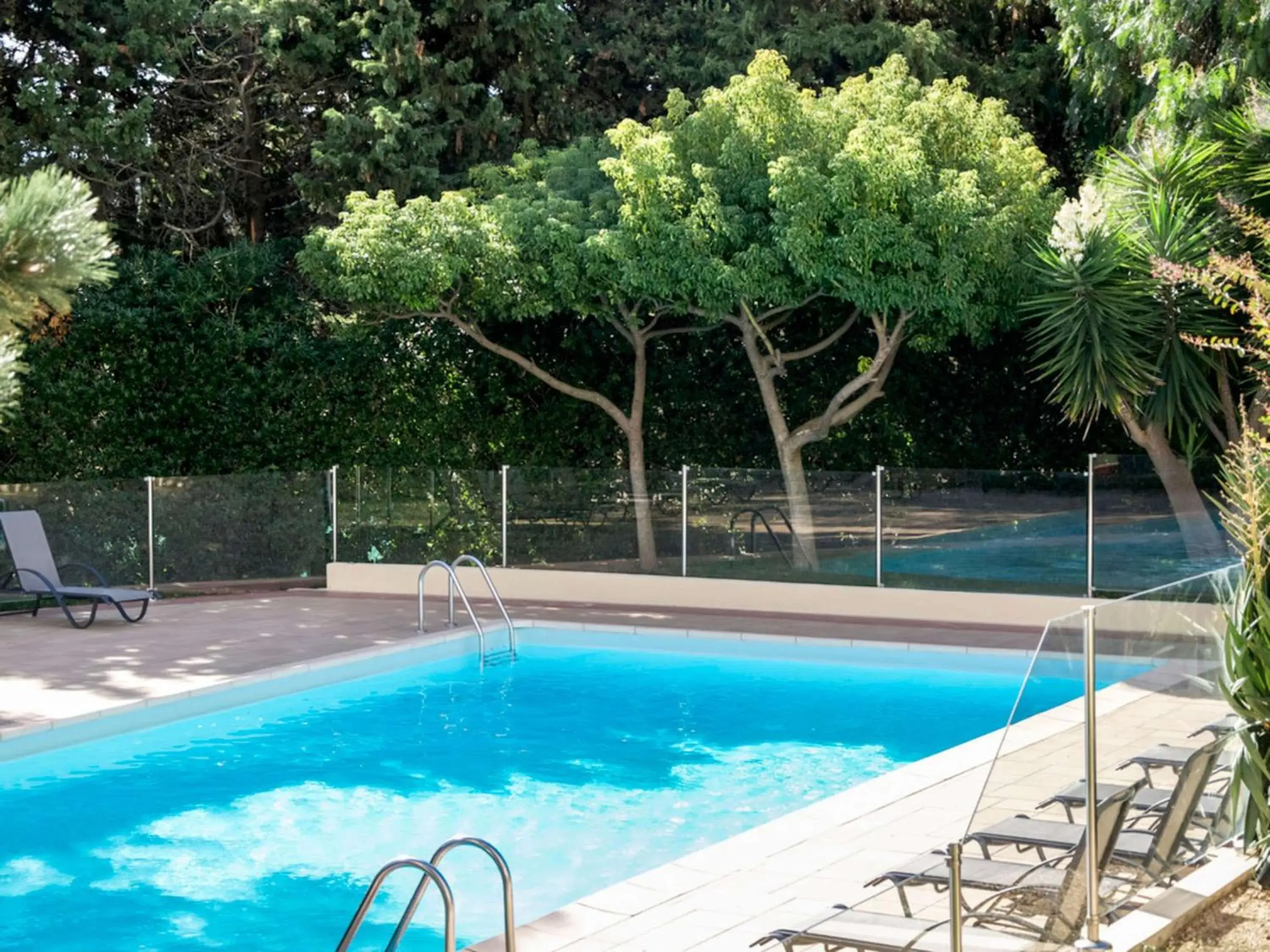 Pool view in Ibis styles Toulon la Seyne sur Mer Pool view in Ibis styles Toulon la Seyne sur Mer