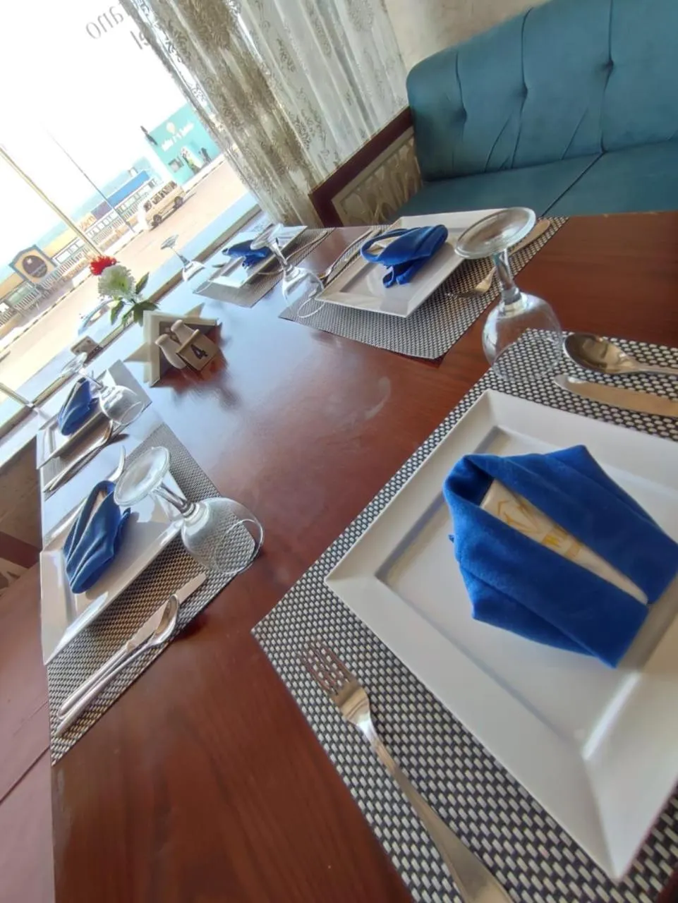 Restaurant/places to eat in Jewel San Stefano Hotel