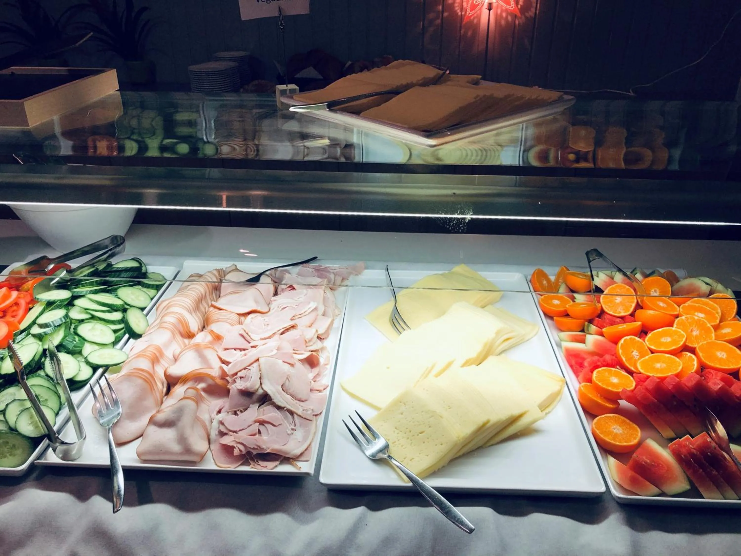 Food in Backbyn Kartano