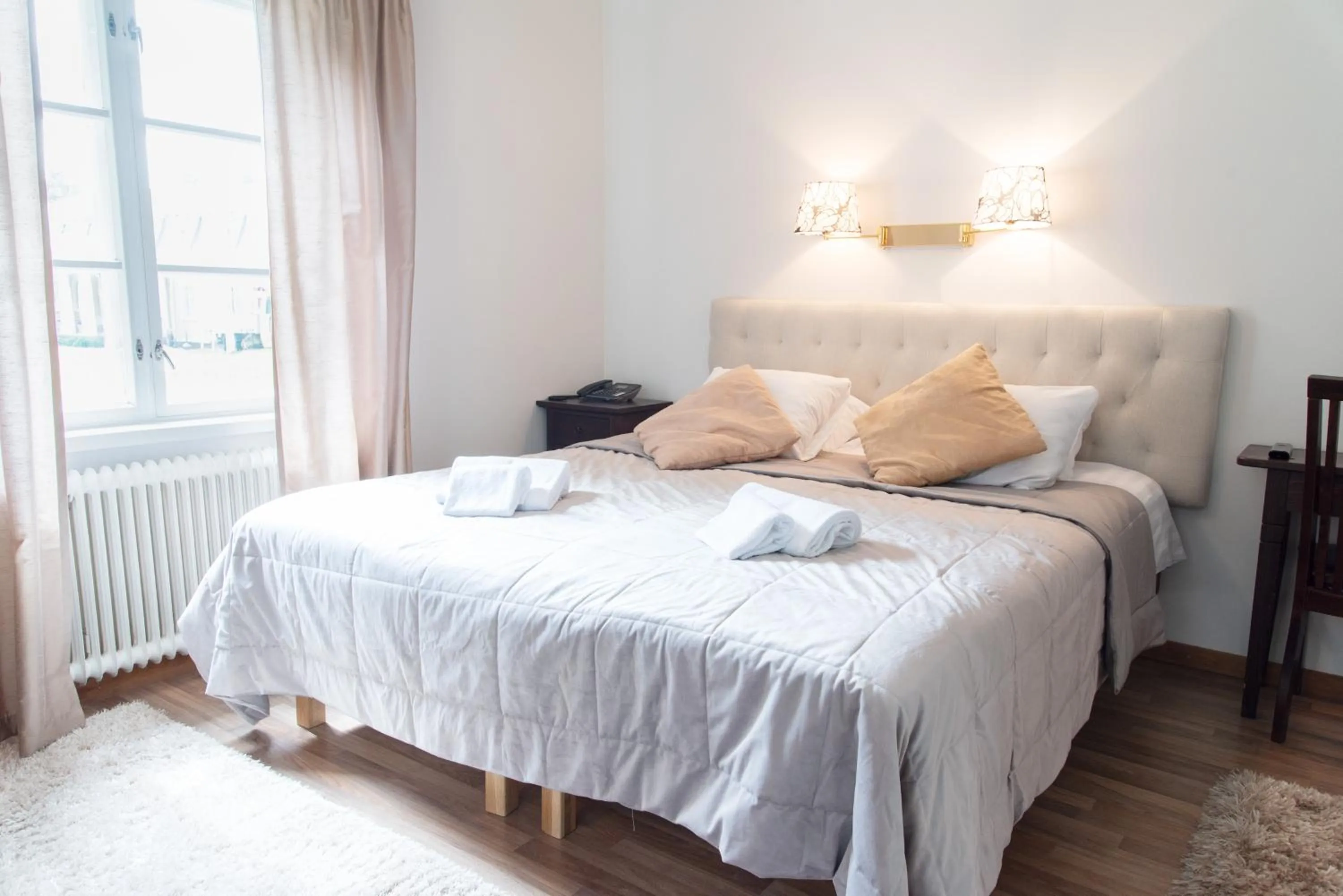 Bedroom, Bed in Backbyn Kartano