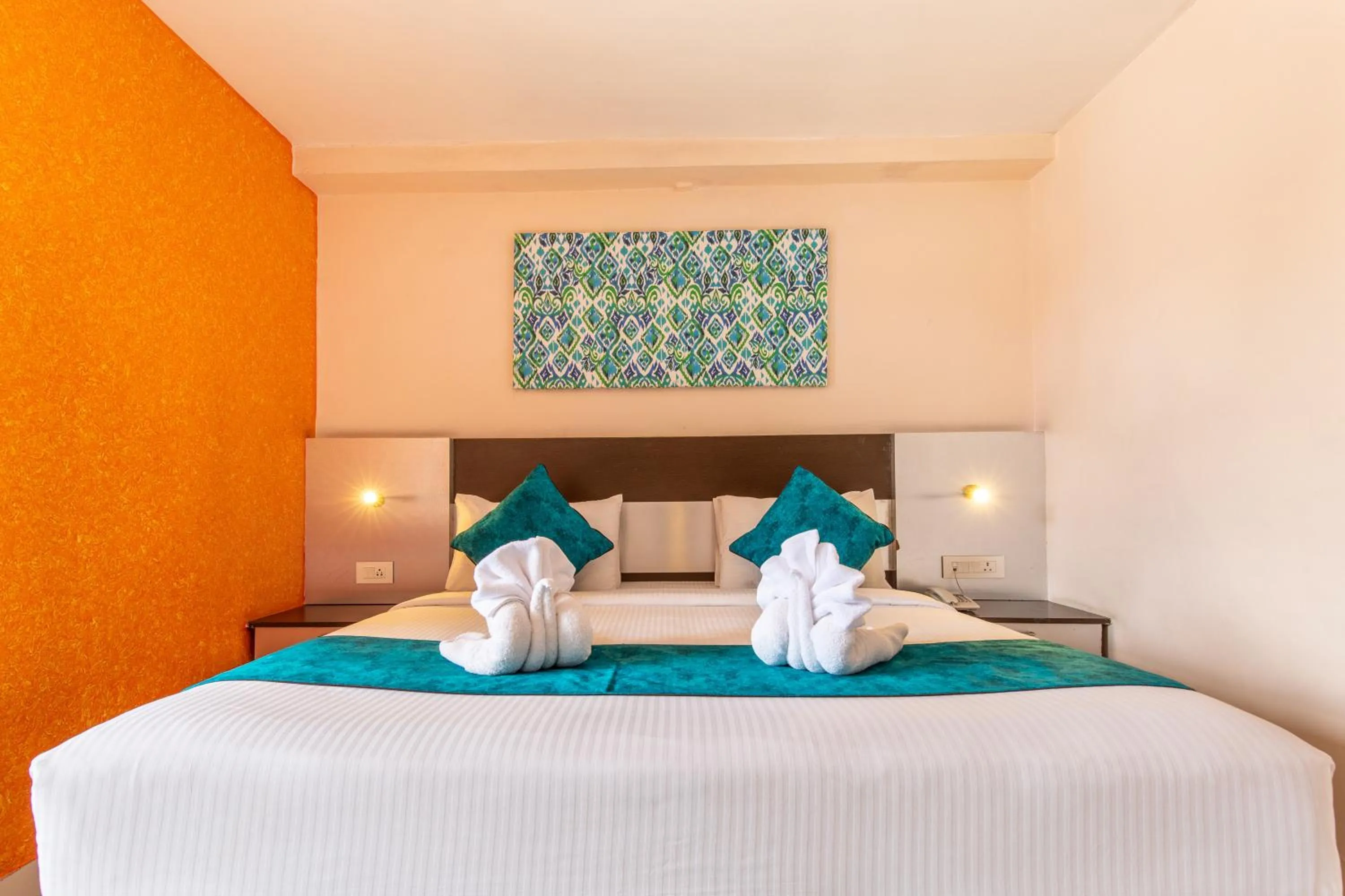 Bed in Vinayaga Inn by Poppys, Ooty