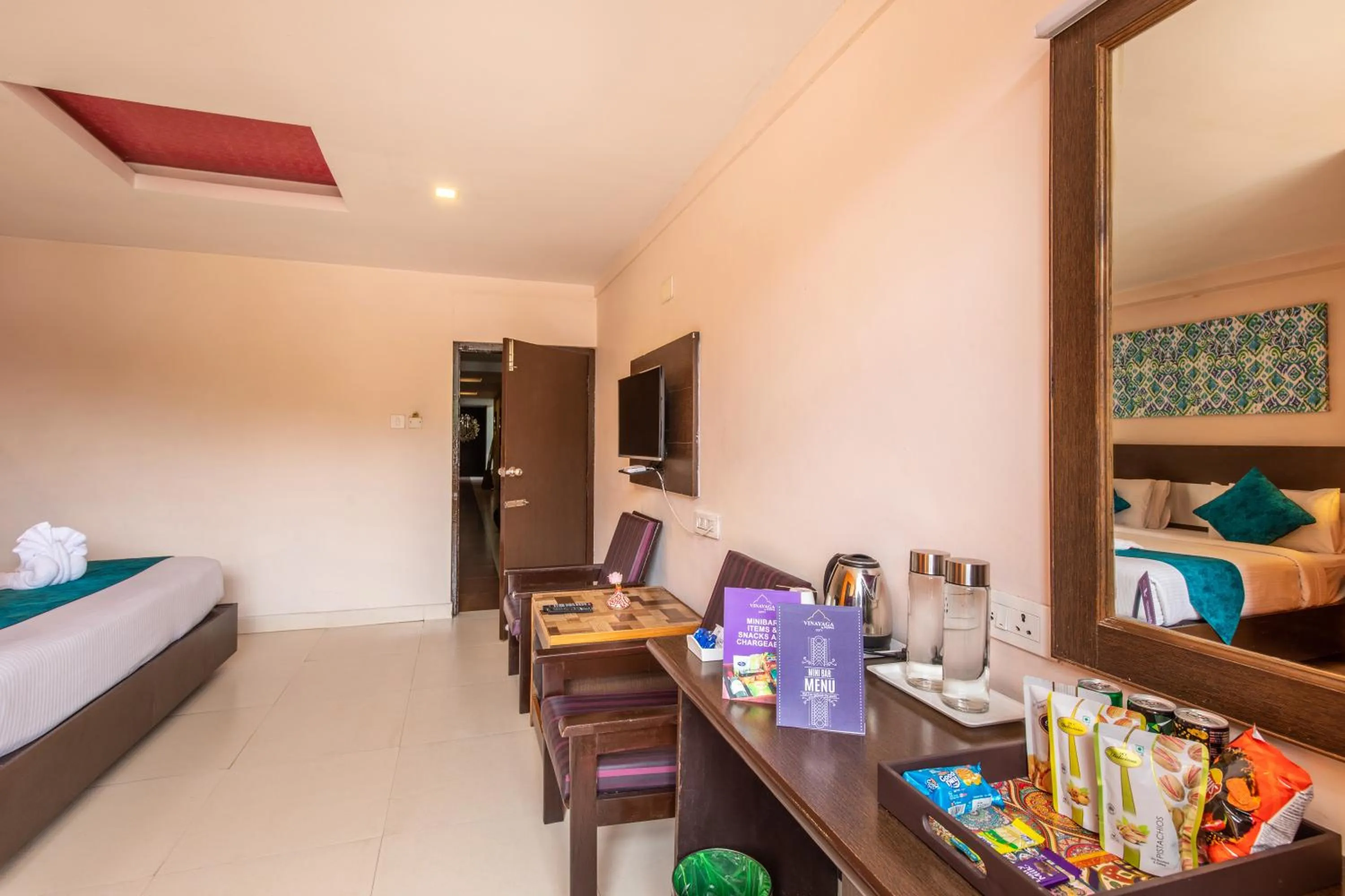 Bed in Vinayaga Inn by Poppys, Ooty