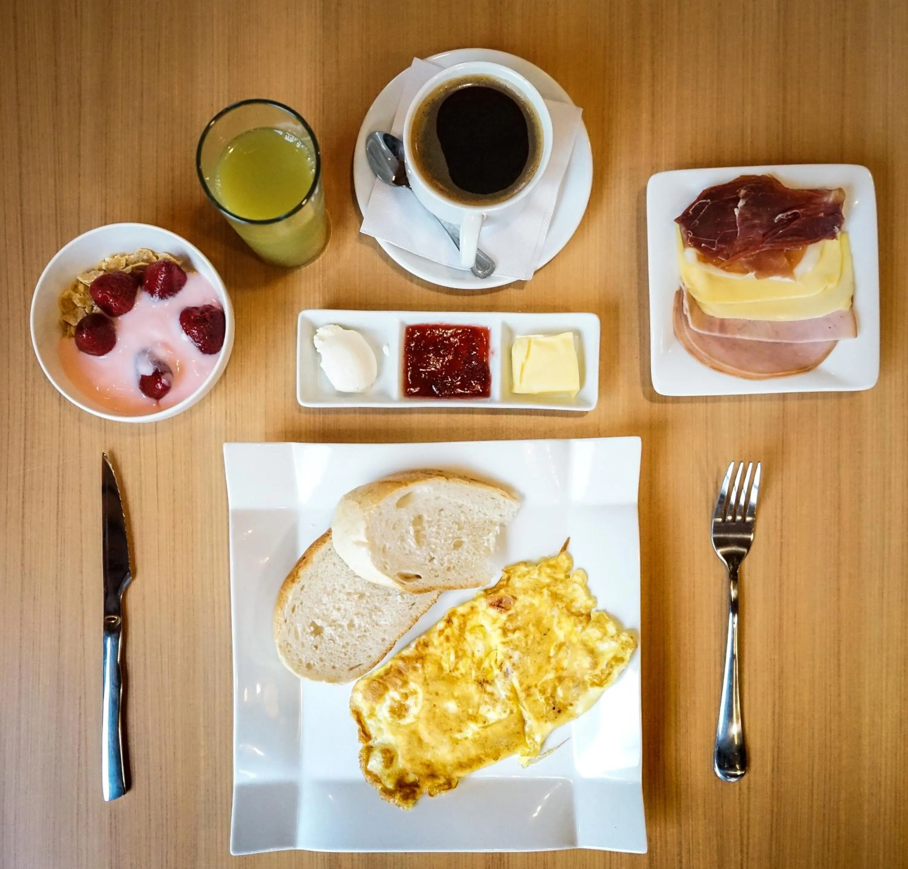 Breakfast in Hotel Boutique Restaurant Kran Kreen