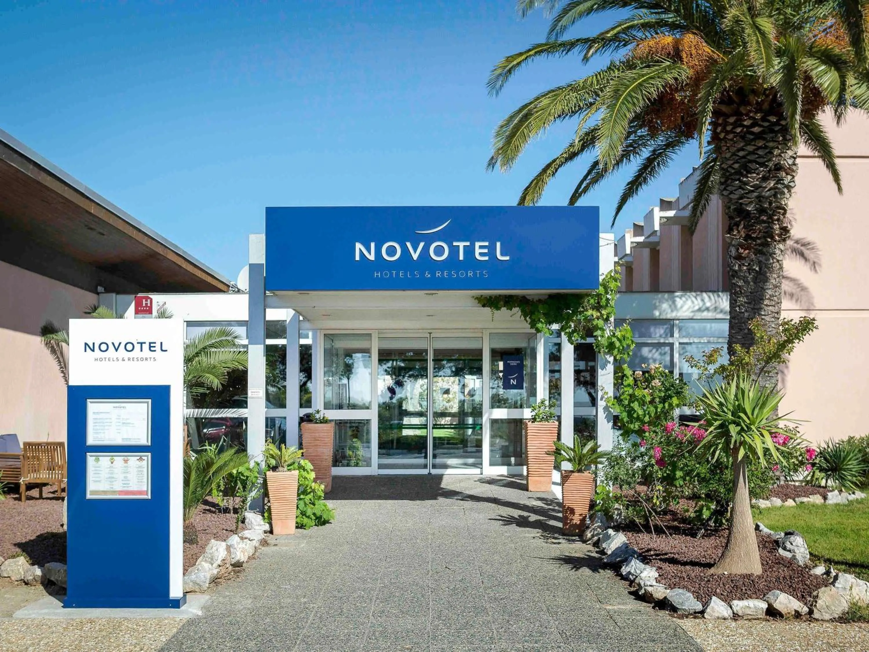Property building in Novotel Perpignan Nord Rivesaltes