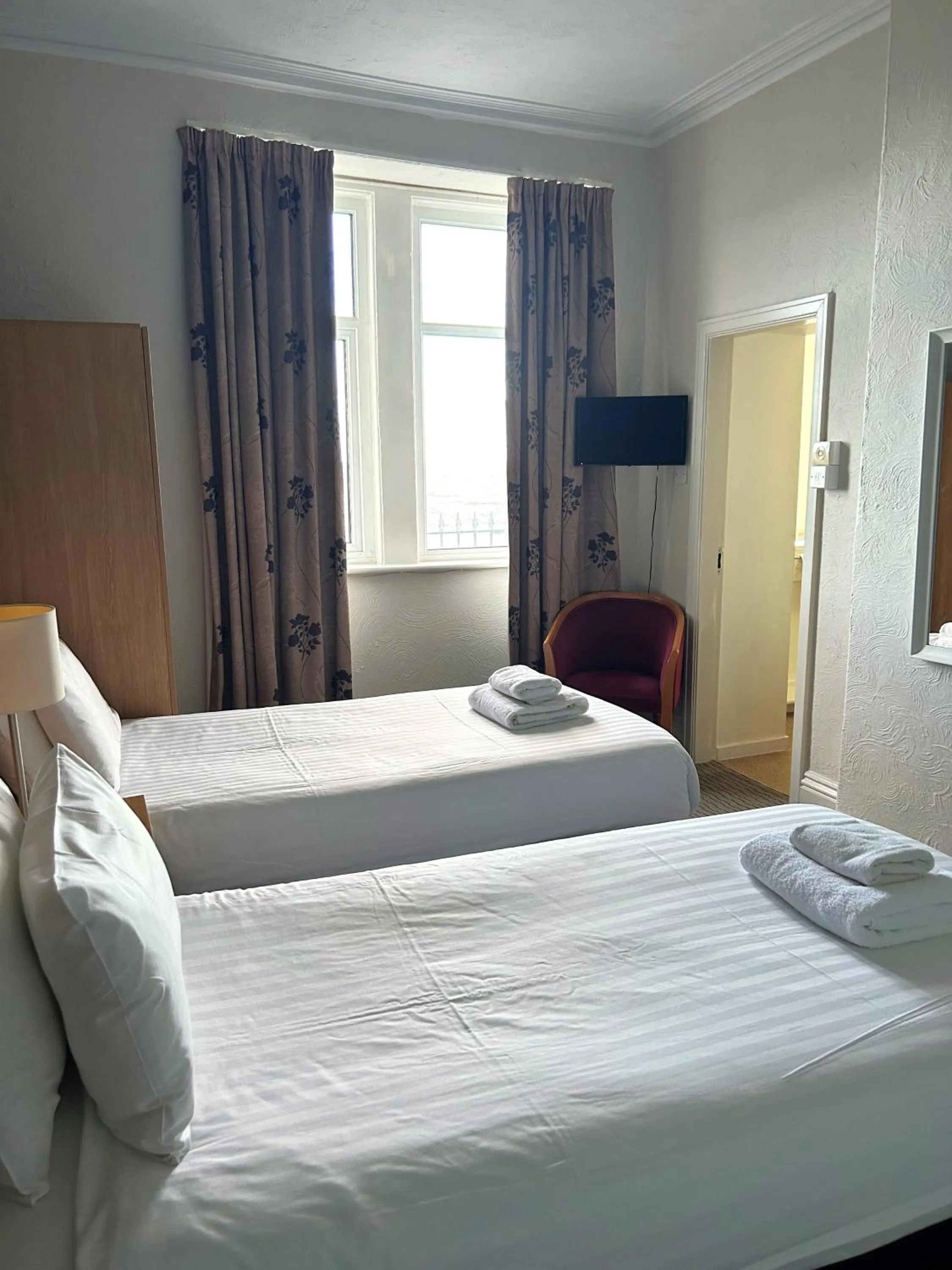 Bed in The County Hotel