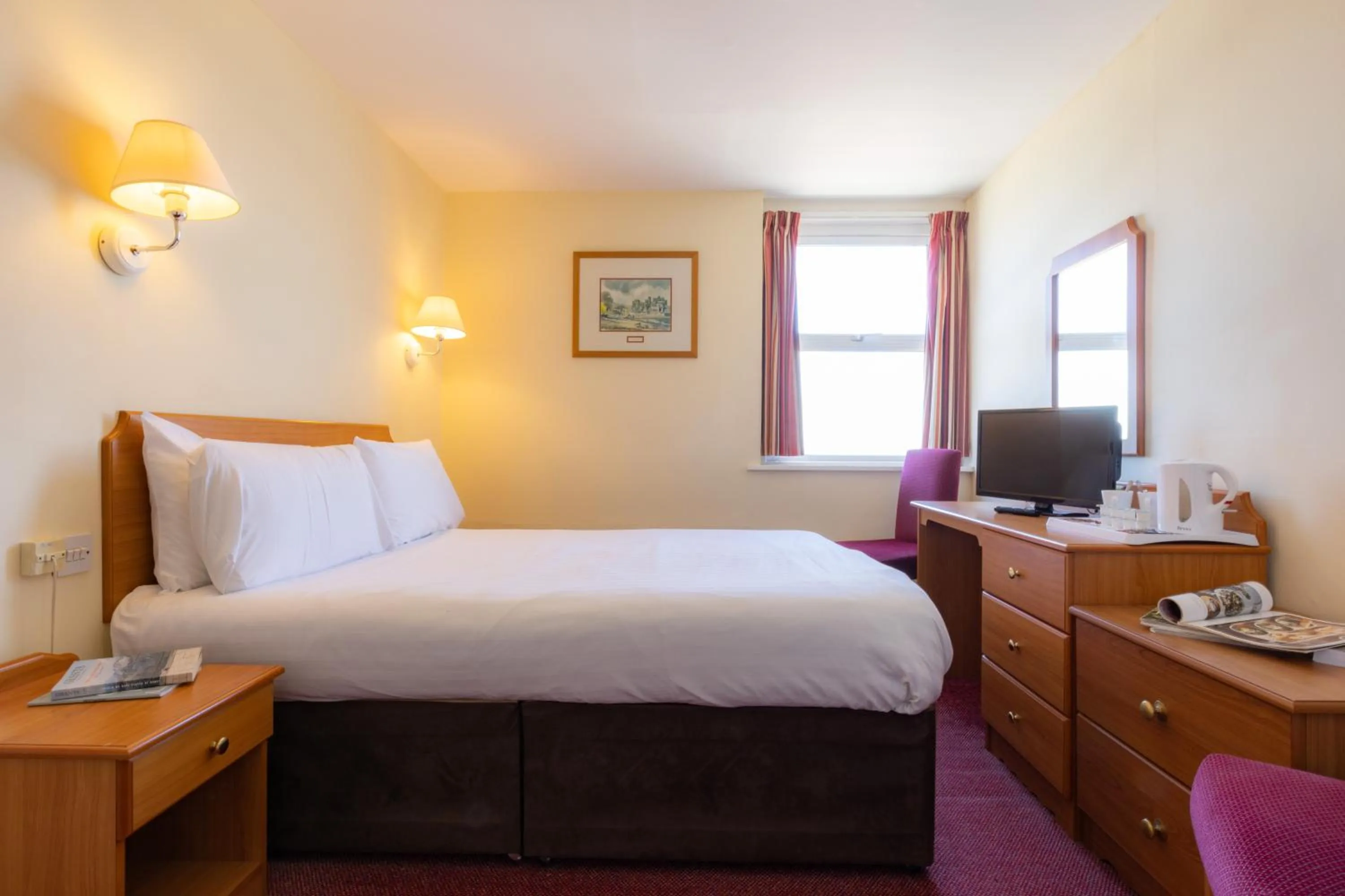 Bed in The County Hotel