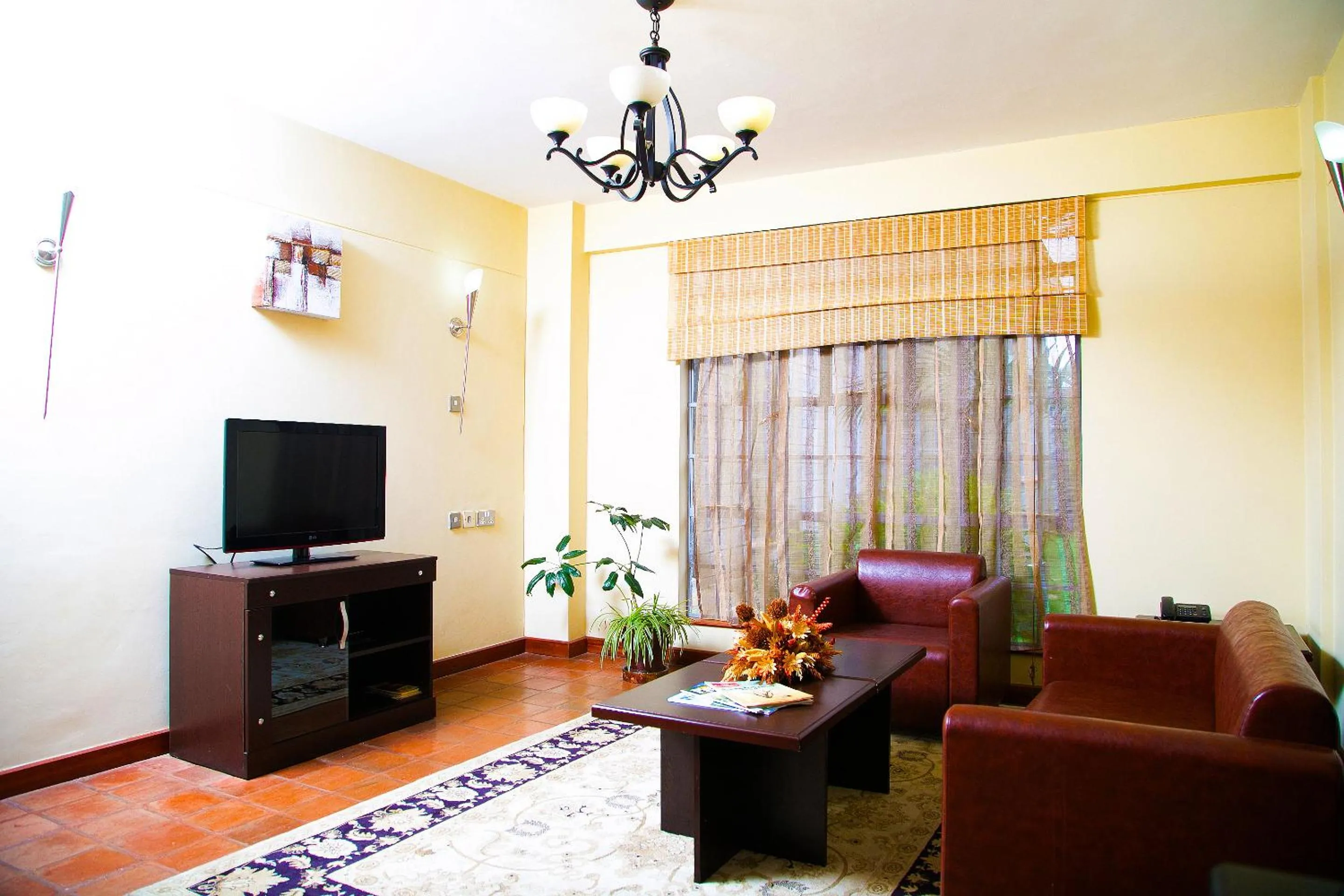 Seating area in Batians Apartment Hotel