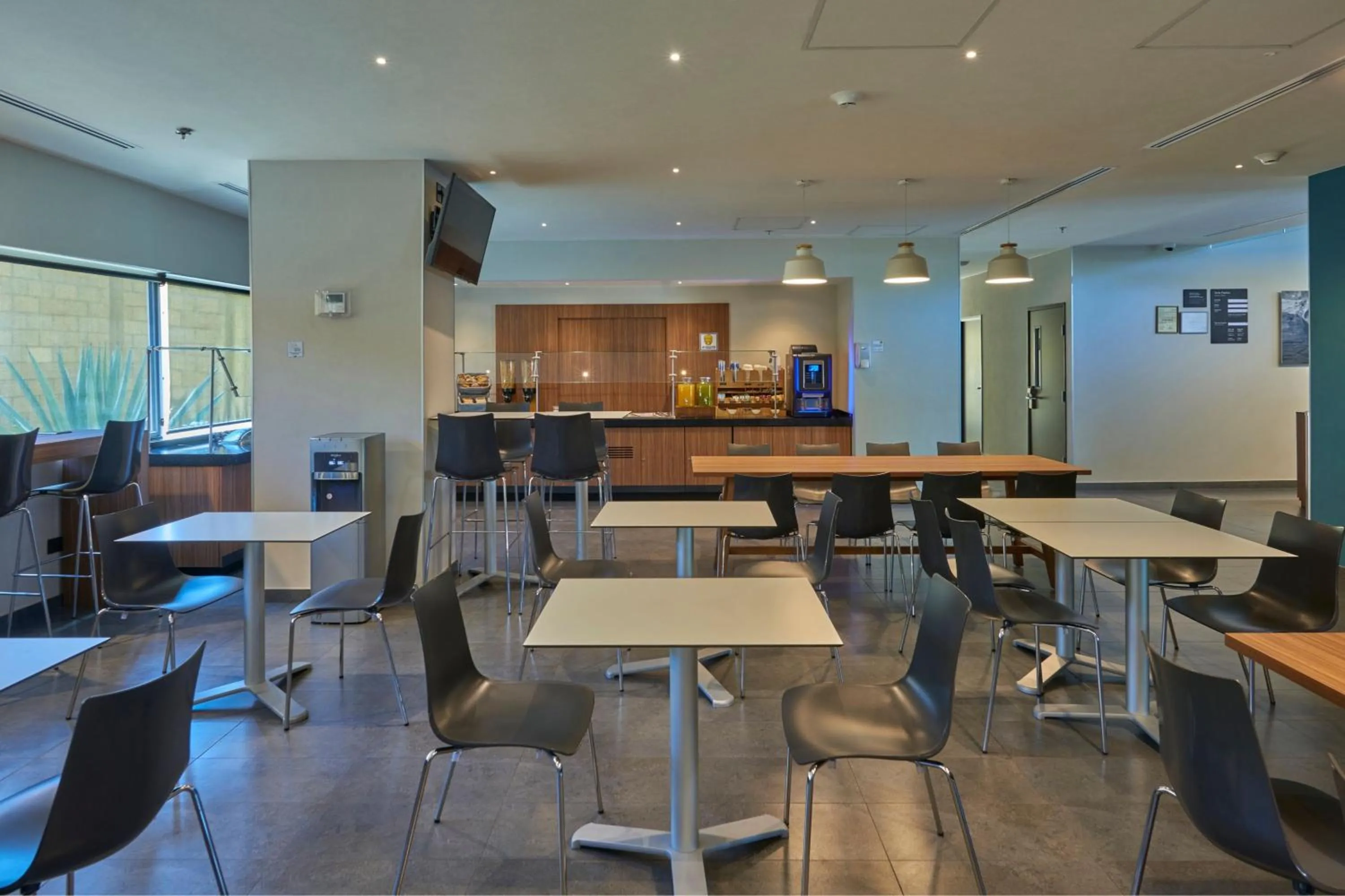 Breakfast in City Express by Marriott Guaymas