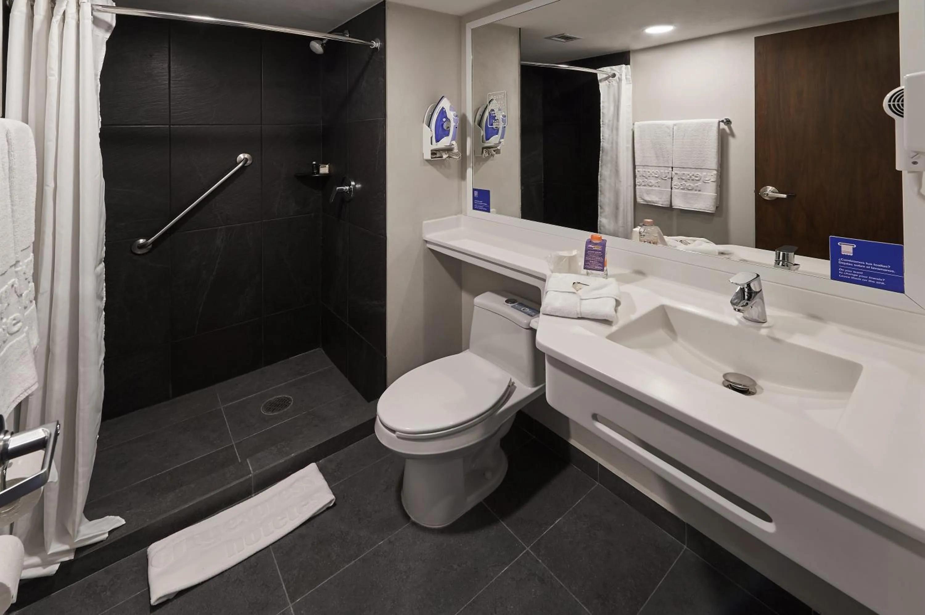 Bathroom in City Express by Marriott Guaymas