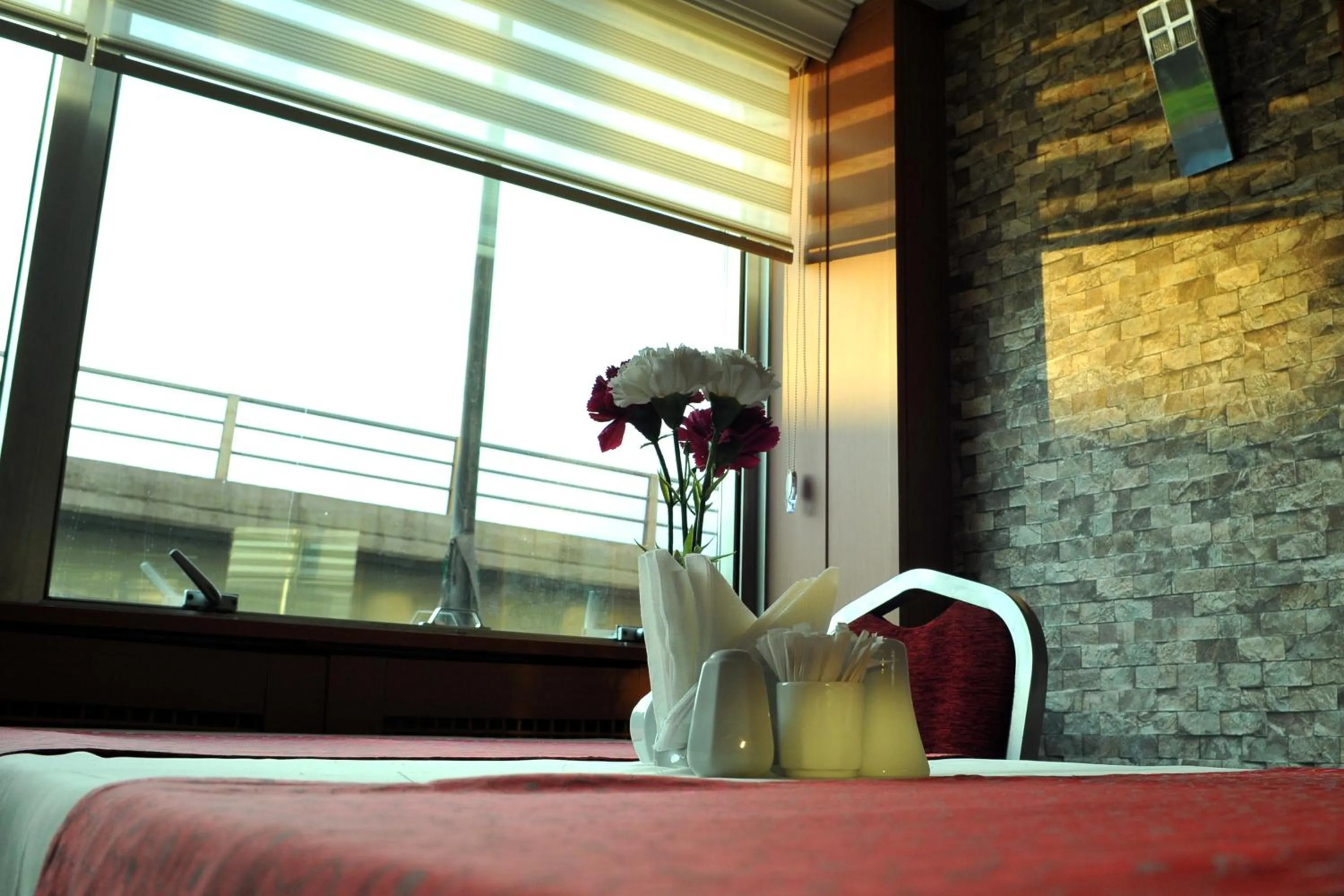 Buffet breakfast, Bed in Lion City Hotel Ankara