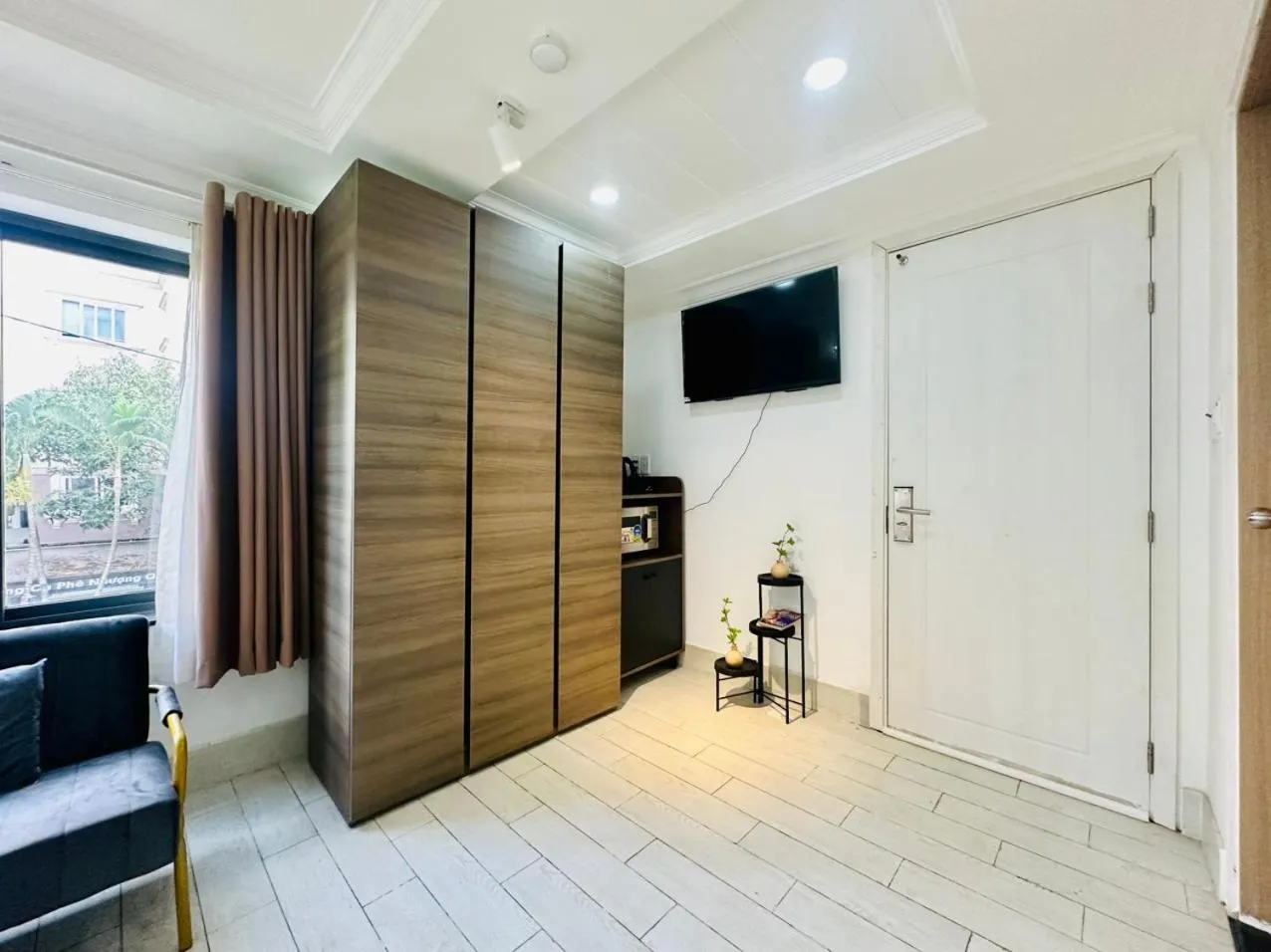 Small Double Room in The Royal LandPark - Phu My Hung