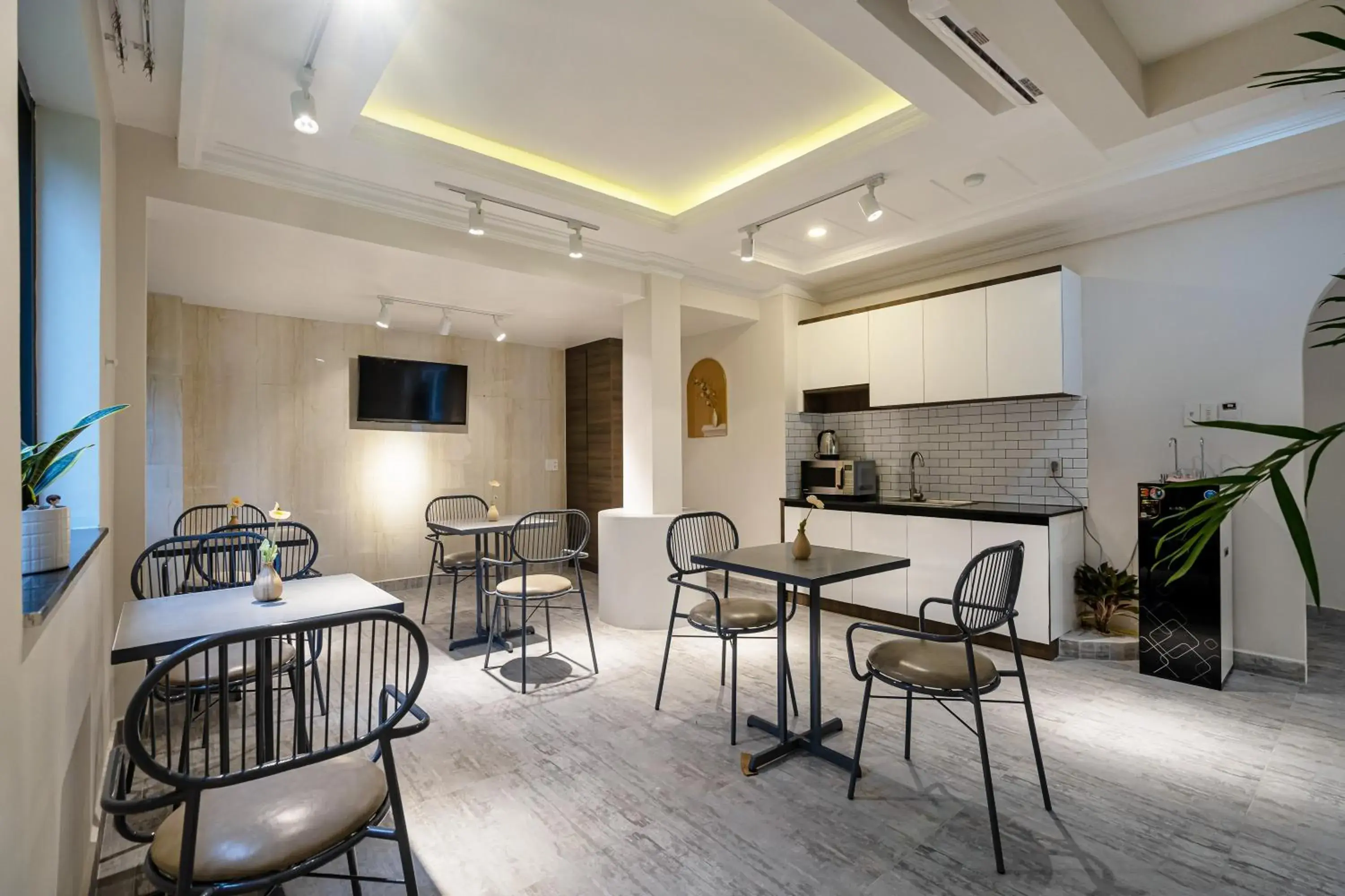 Restaurant/places to eat in The Royal LandPark - Phu My Hung Restaurant/places to eat in The Royal LandPark - Phu My Hung