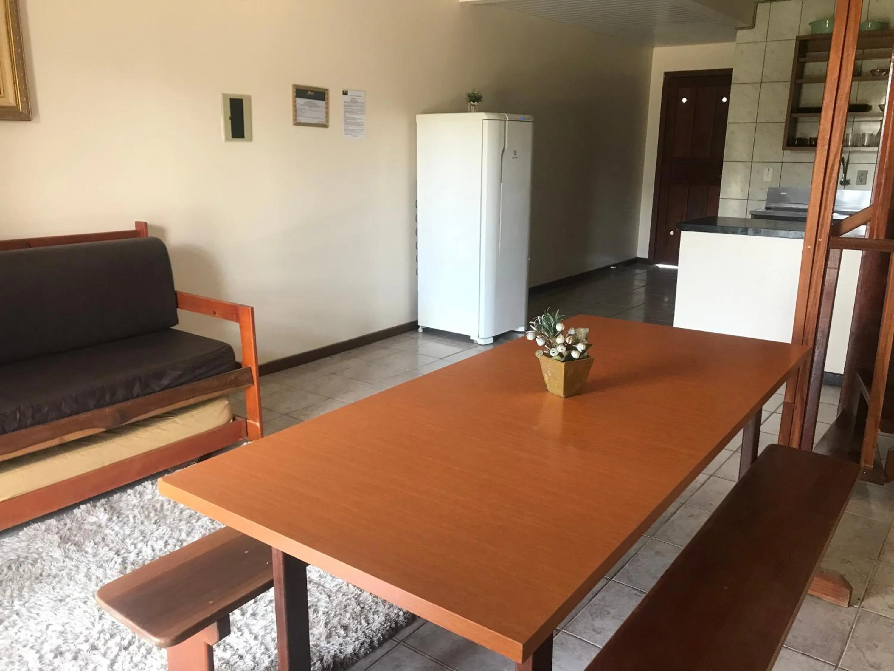 Communal lounge/ TV room in Paraiso do Estaleirinho - Balneario Camboriu