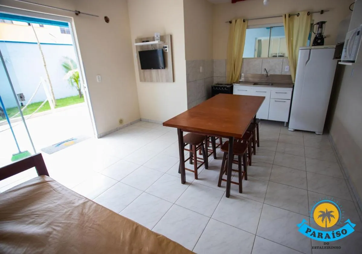 Kitchen or kitchenette in Paraiso do Estaleirinho - Balneario Camboriu