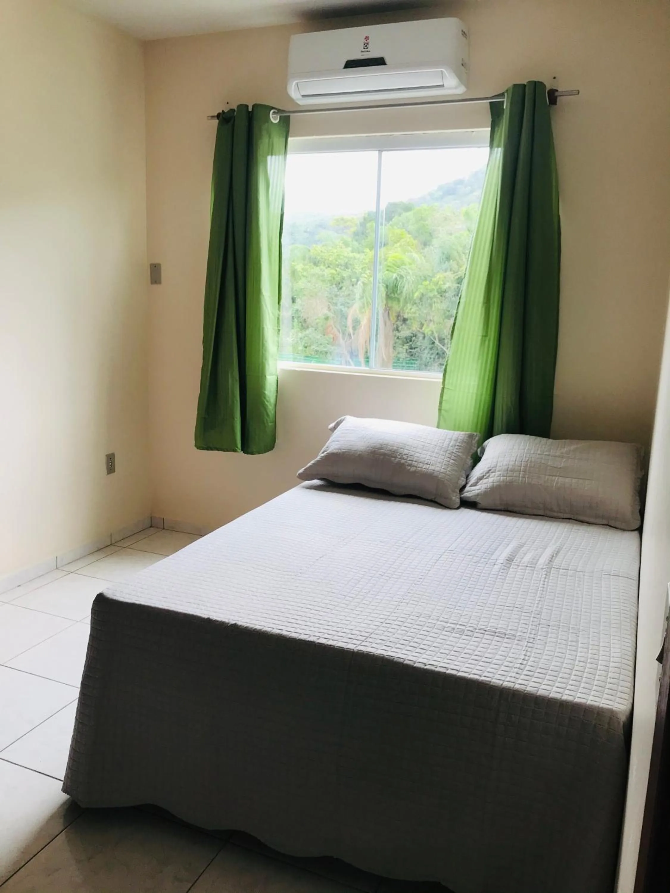 Bed in Paraiso do Estaleirinho - Balneario Camboriu