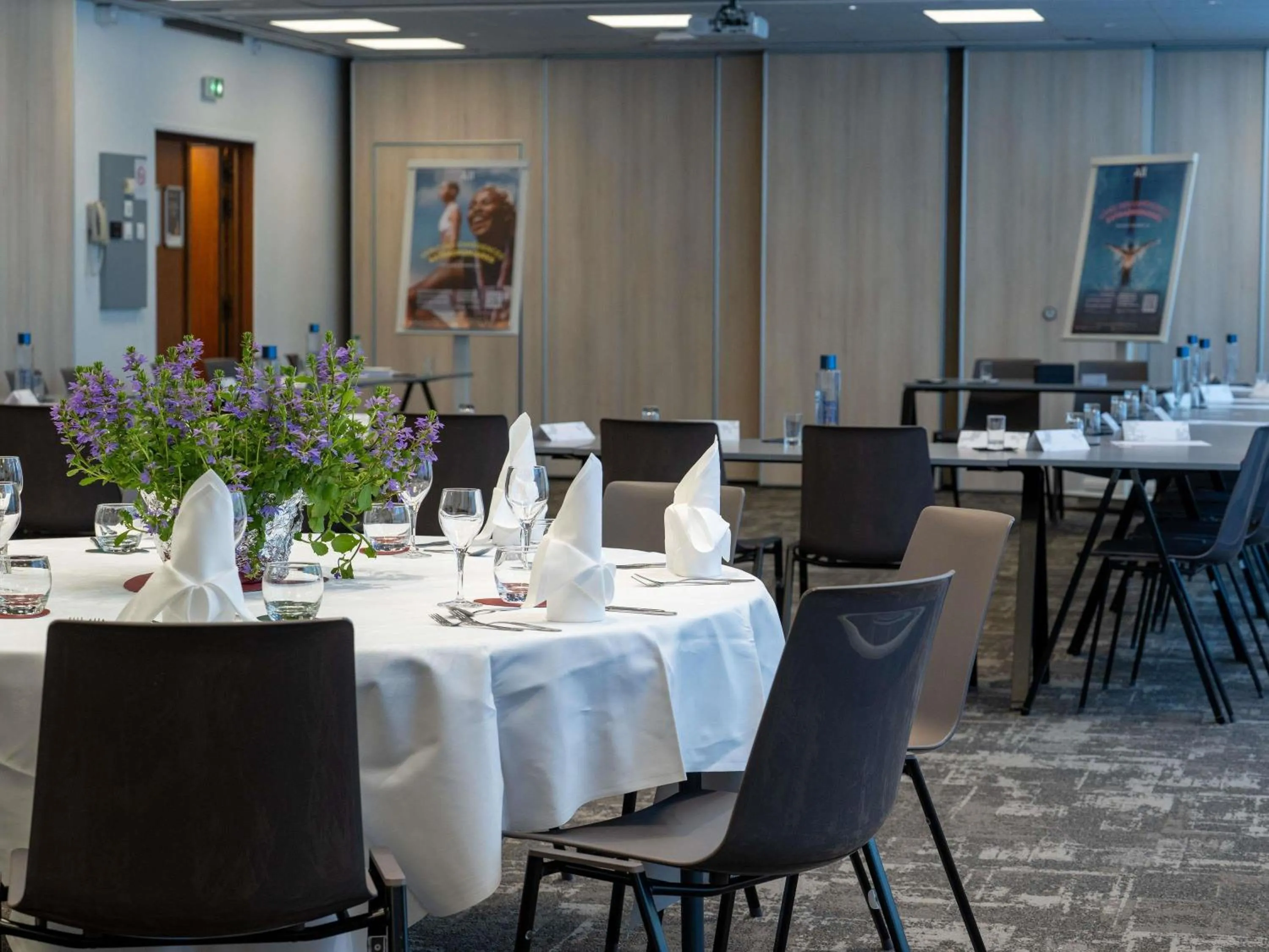 Meeting/conference room in Novotel Poissy Orgeval