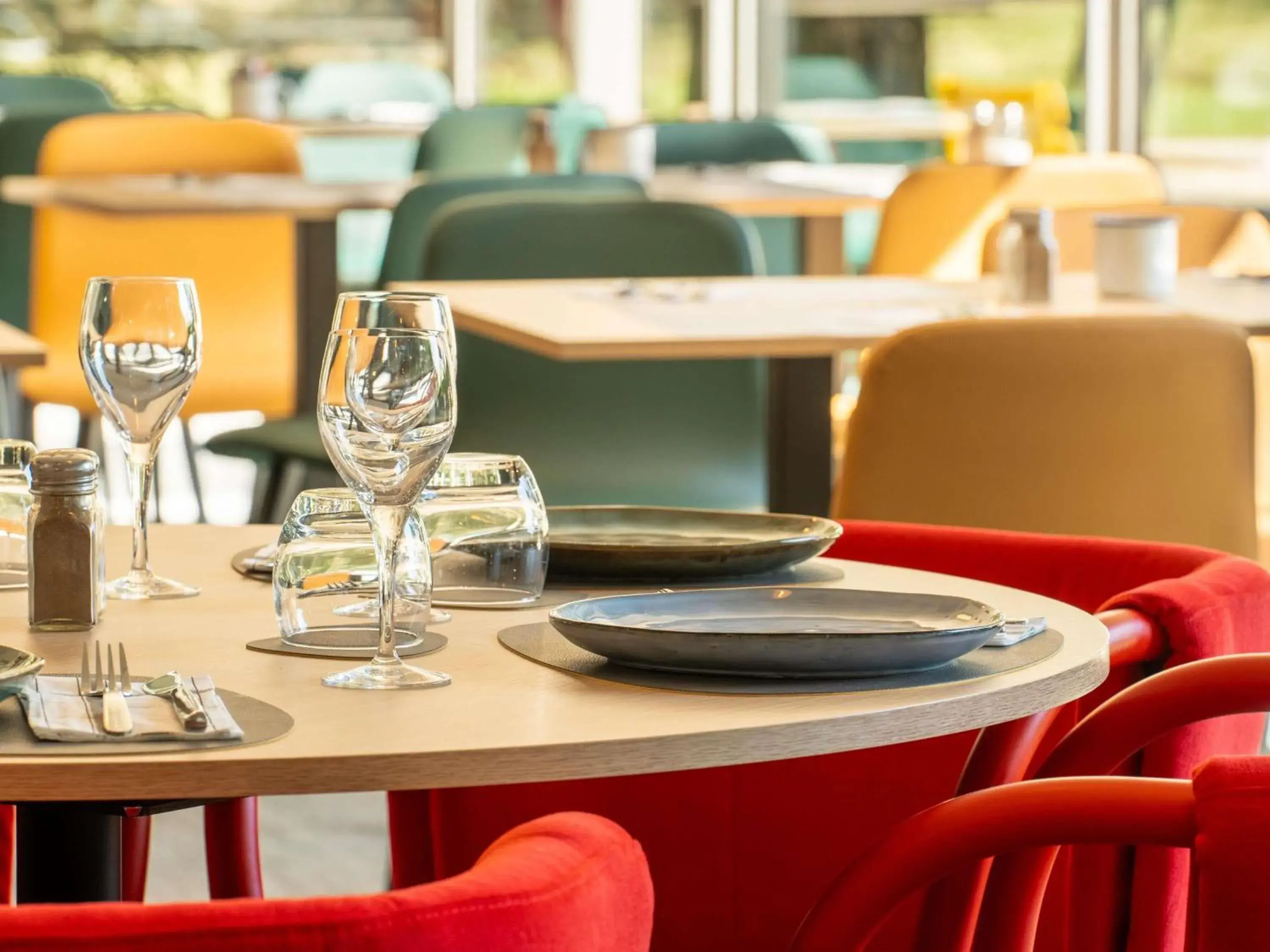 Restaurant/places to eat in Novotel Poissy Orgeval Restaurant/places to eat in Novotel Poissy Orgeval