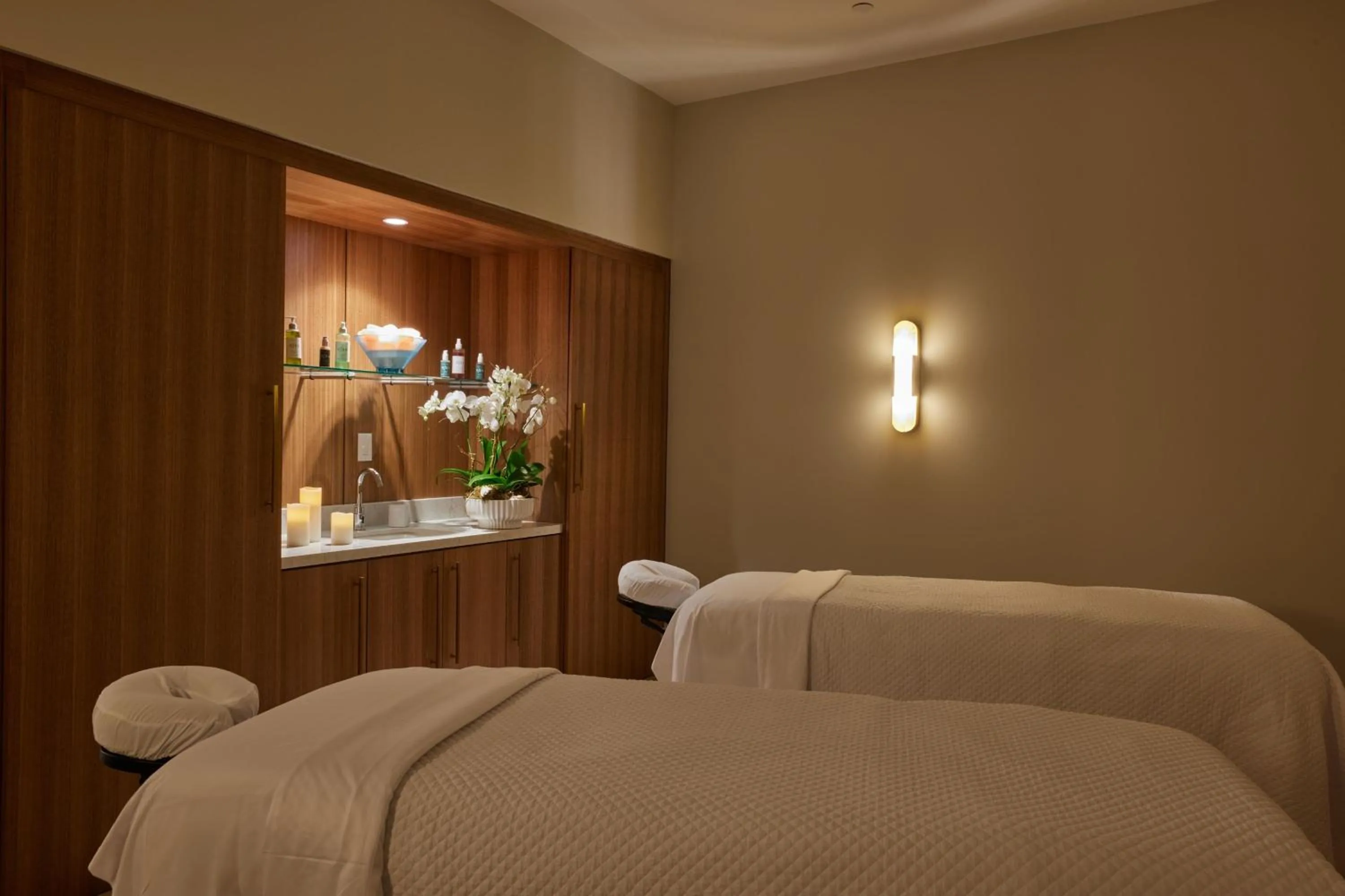 Spa and wellness centre/facilities, Bed in Hotel Effie Sandestin Resort, Autograph Collection