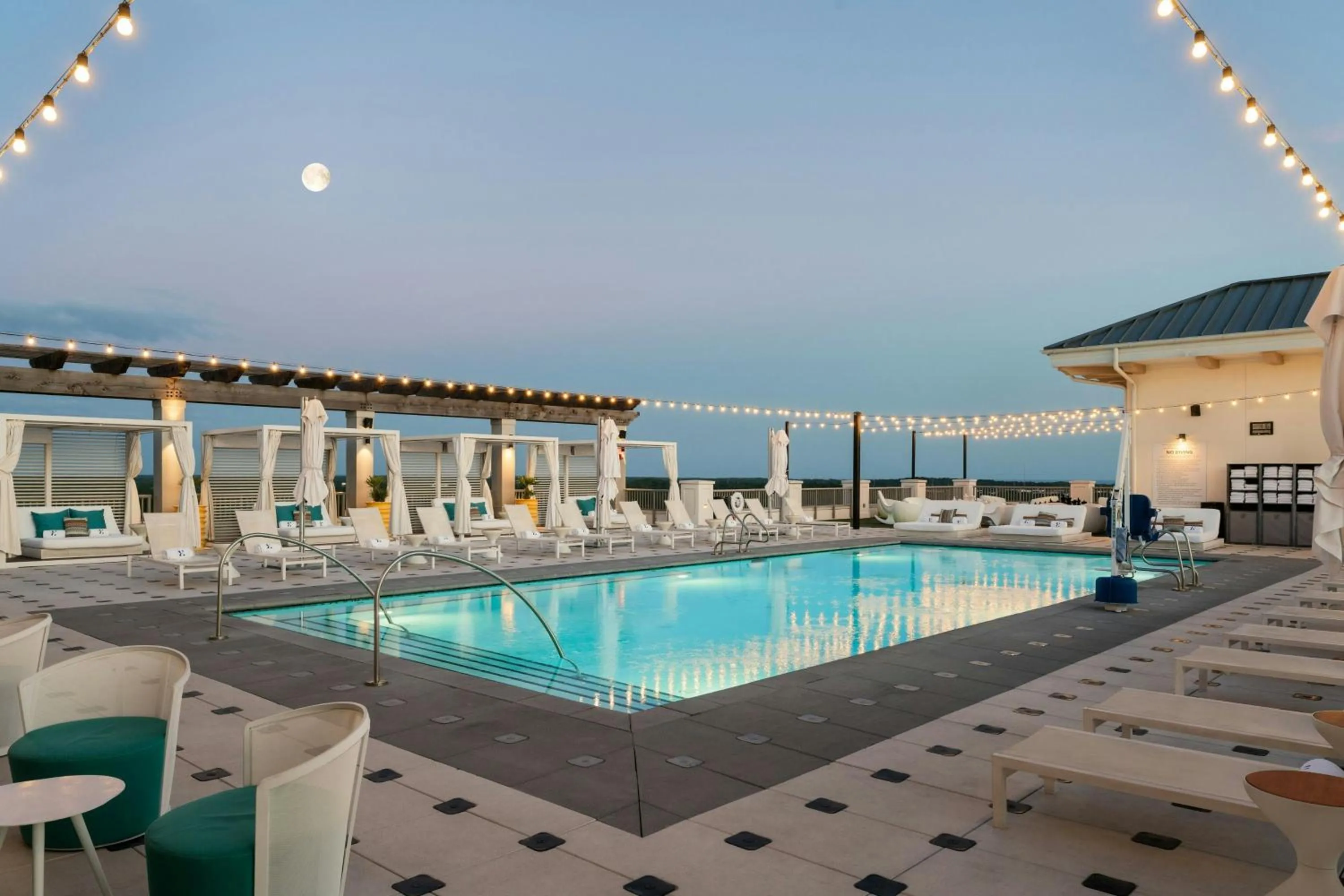 Swimming pool in Hotel Effie Sandestin Resort, Autograph Collection