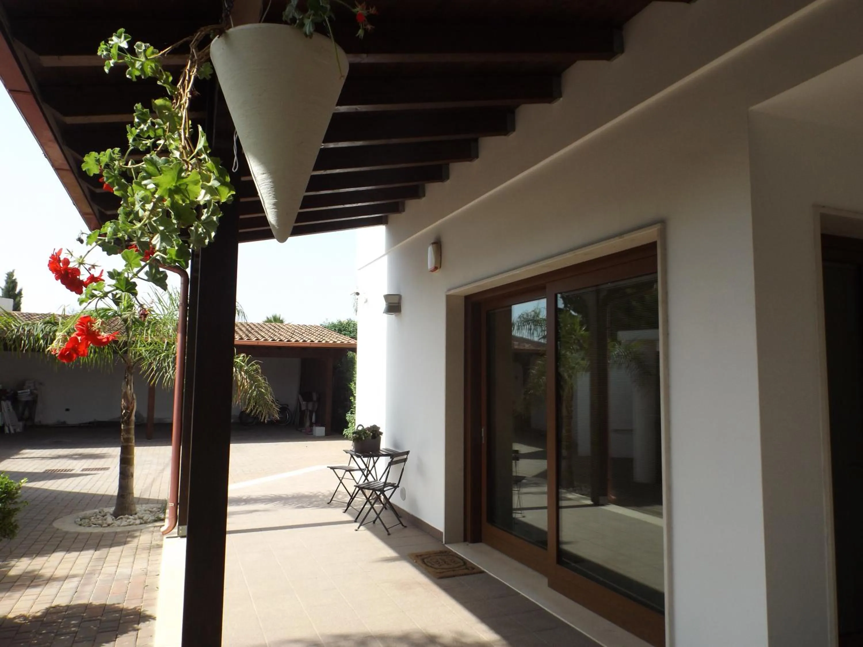 Garden view in Villetta Del Salento Exclusive B&B