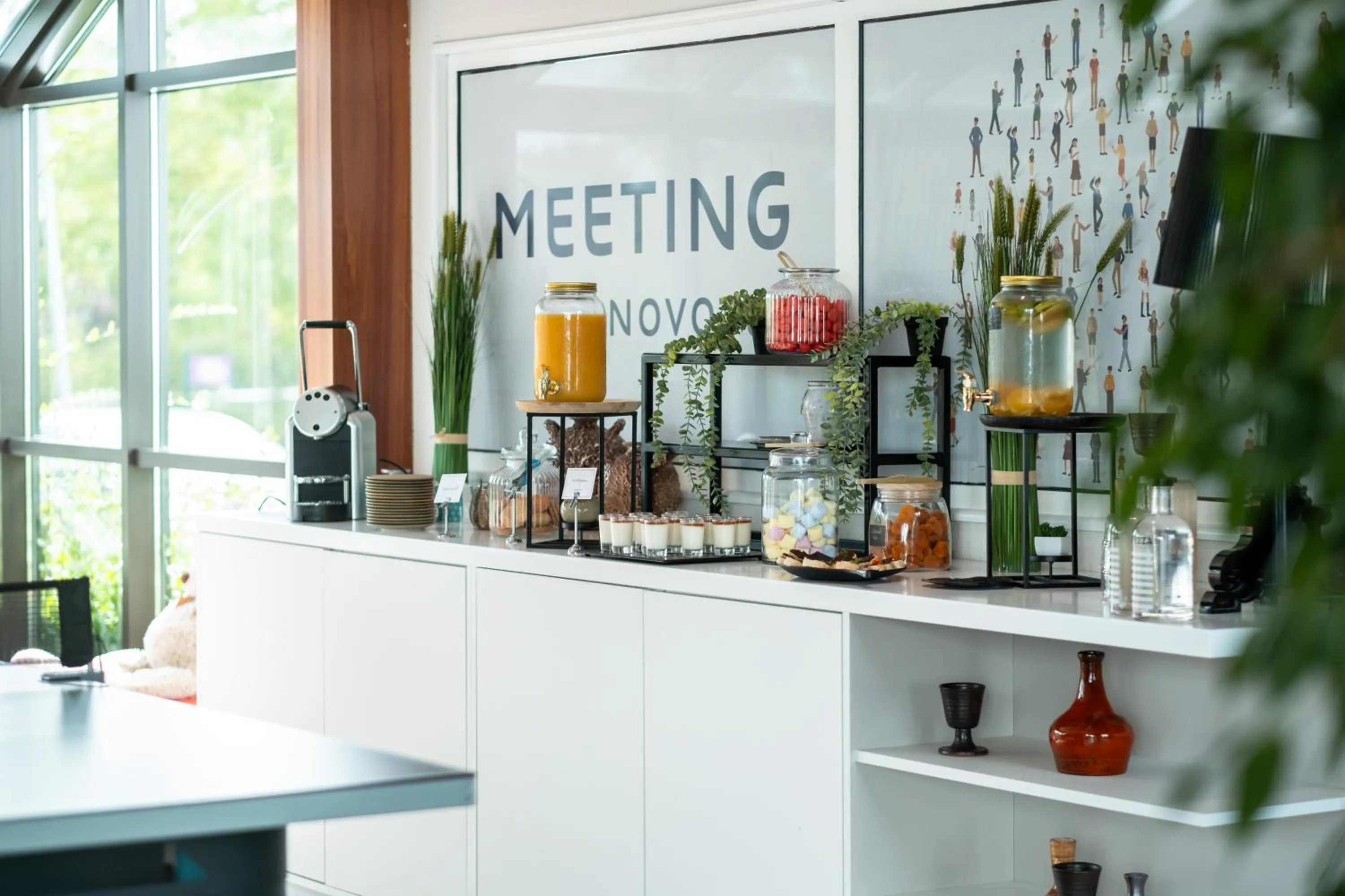 Living room in Novotel Chartres