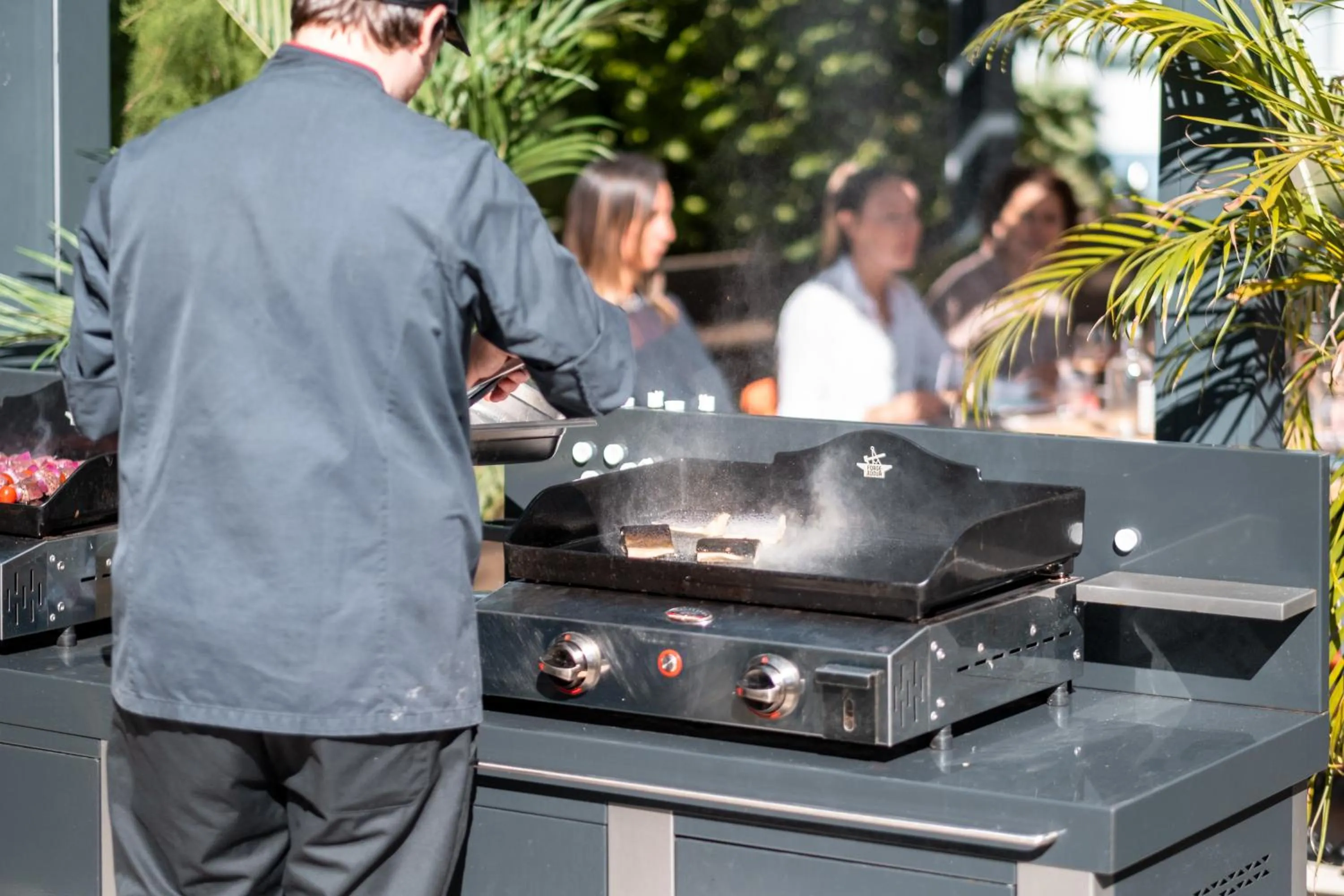 Patio in Novotel Chartres