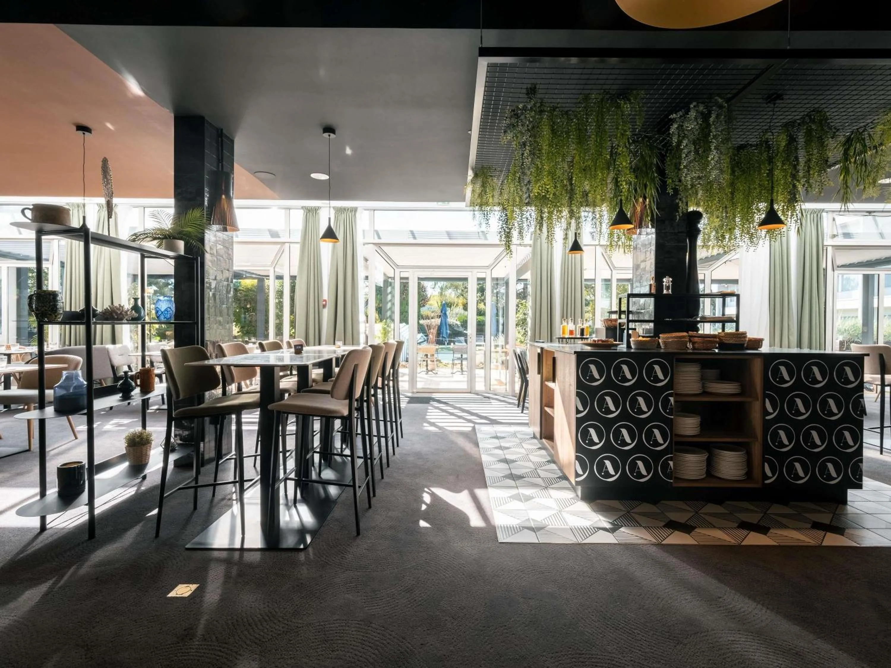 Breakfast in Novotel Chartres