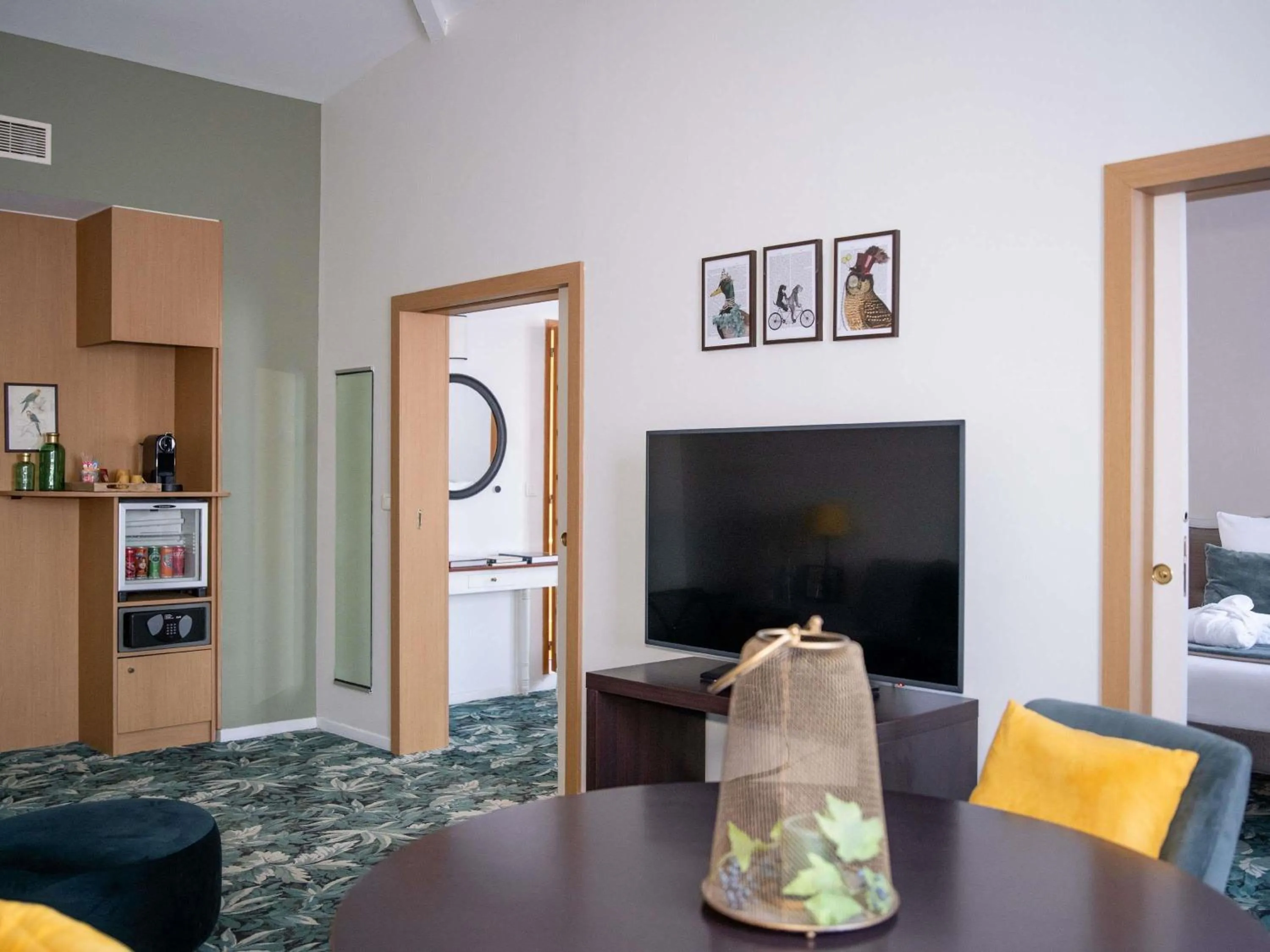 Bedroom in Hotel Novotel Domaine de Maffliers - Paris Val-d'Oise