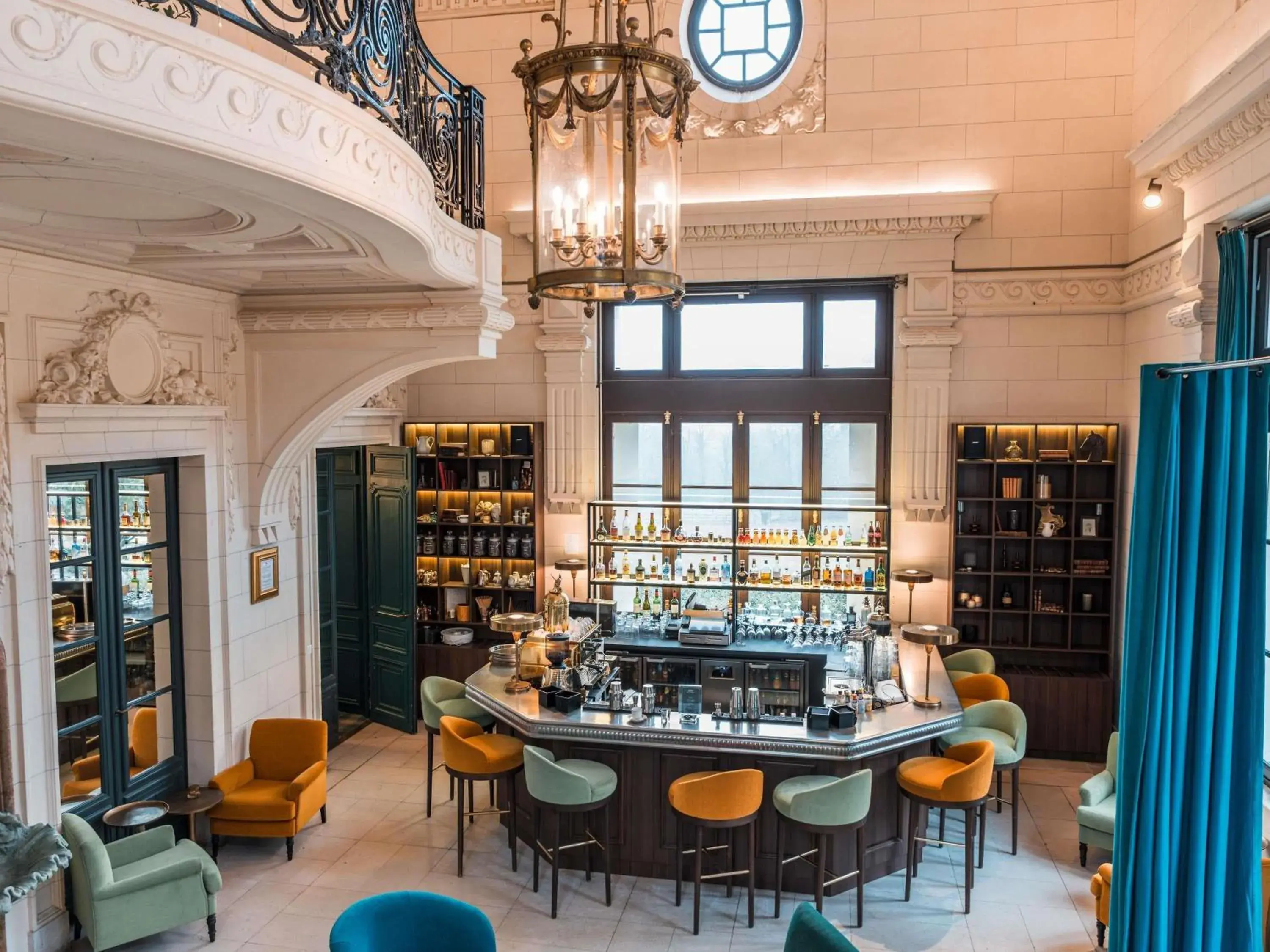 Property building in Hotel Novotel Domaine de Maffliers - Paris Val-d'Oise Property building in Hotel Novotel Domaine de Maffliers - Paris Val-d'Oise