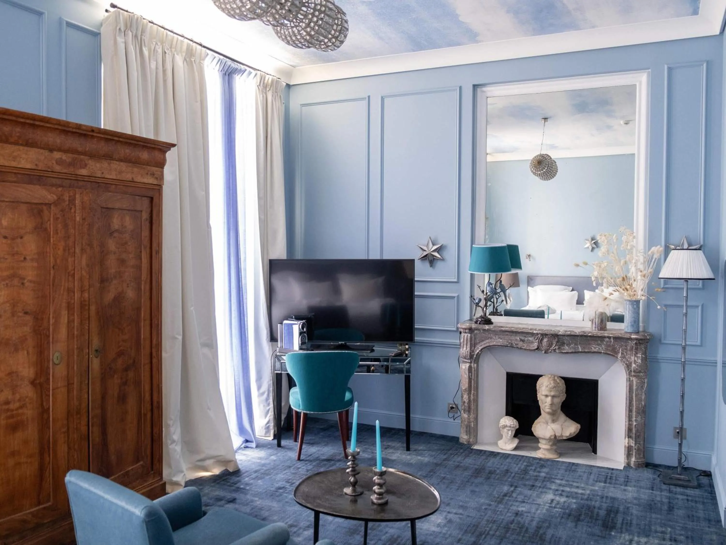 Bedroom in Hotel Novotel Domaine de Maffliers - Paris Val-d'Oise