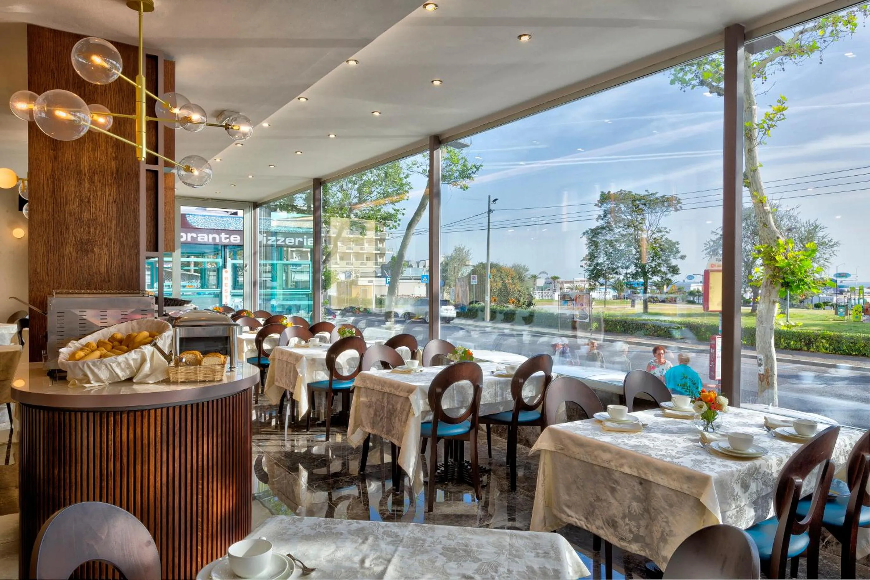 Restaurant/places to eat in Hotel Vistamare